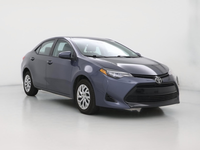2018 Toyota Corolla LE -
                  Saint James, NY