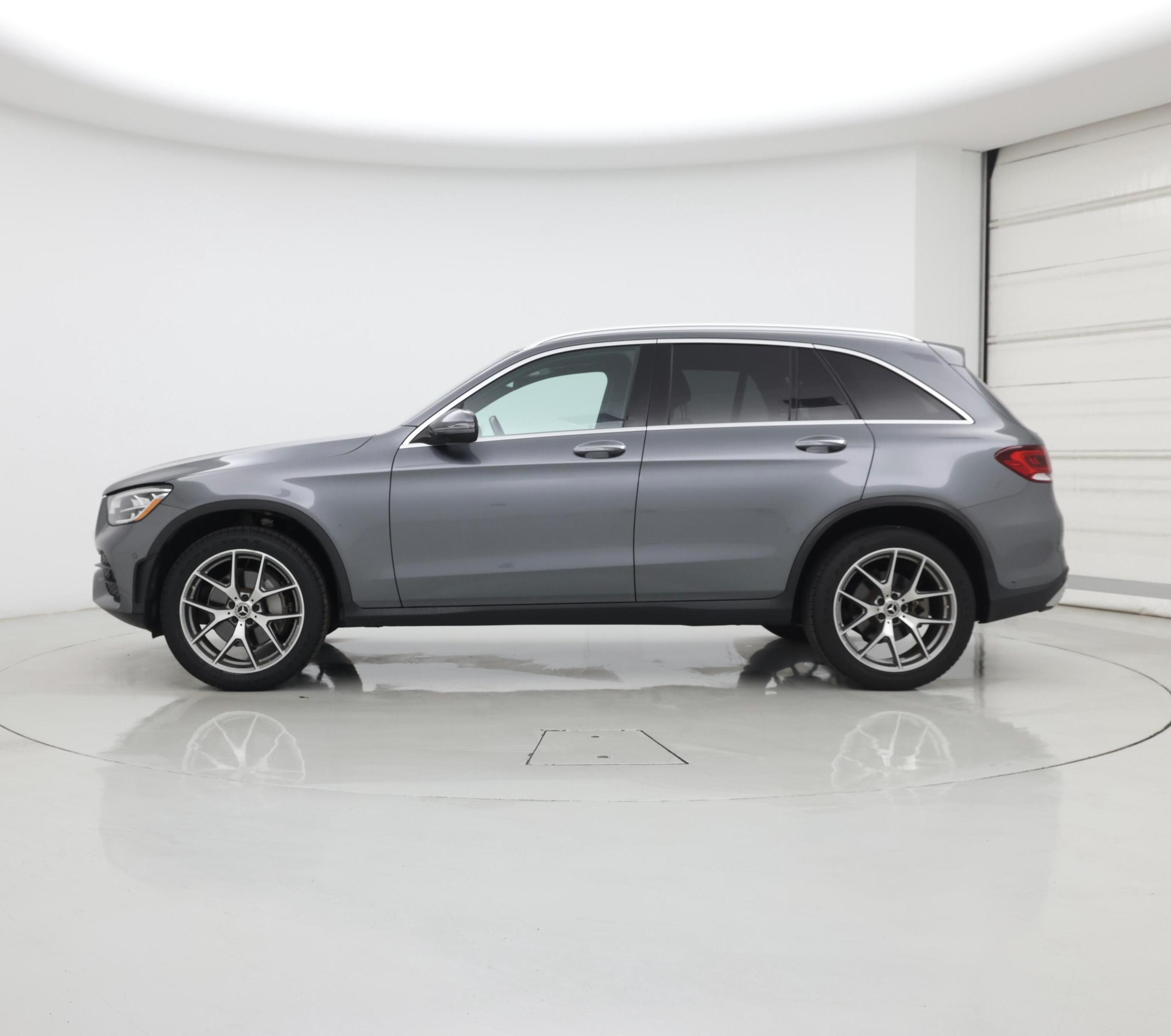 Thumbnail: 2021 Mercedes-Benz GLC - 3