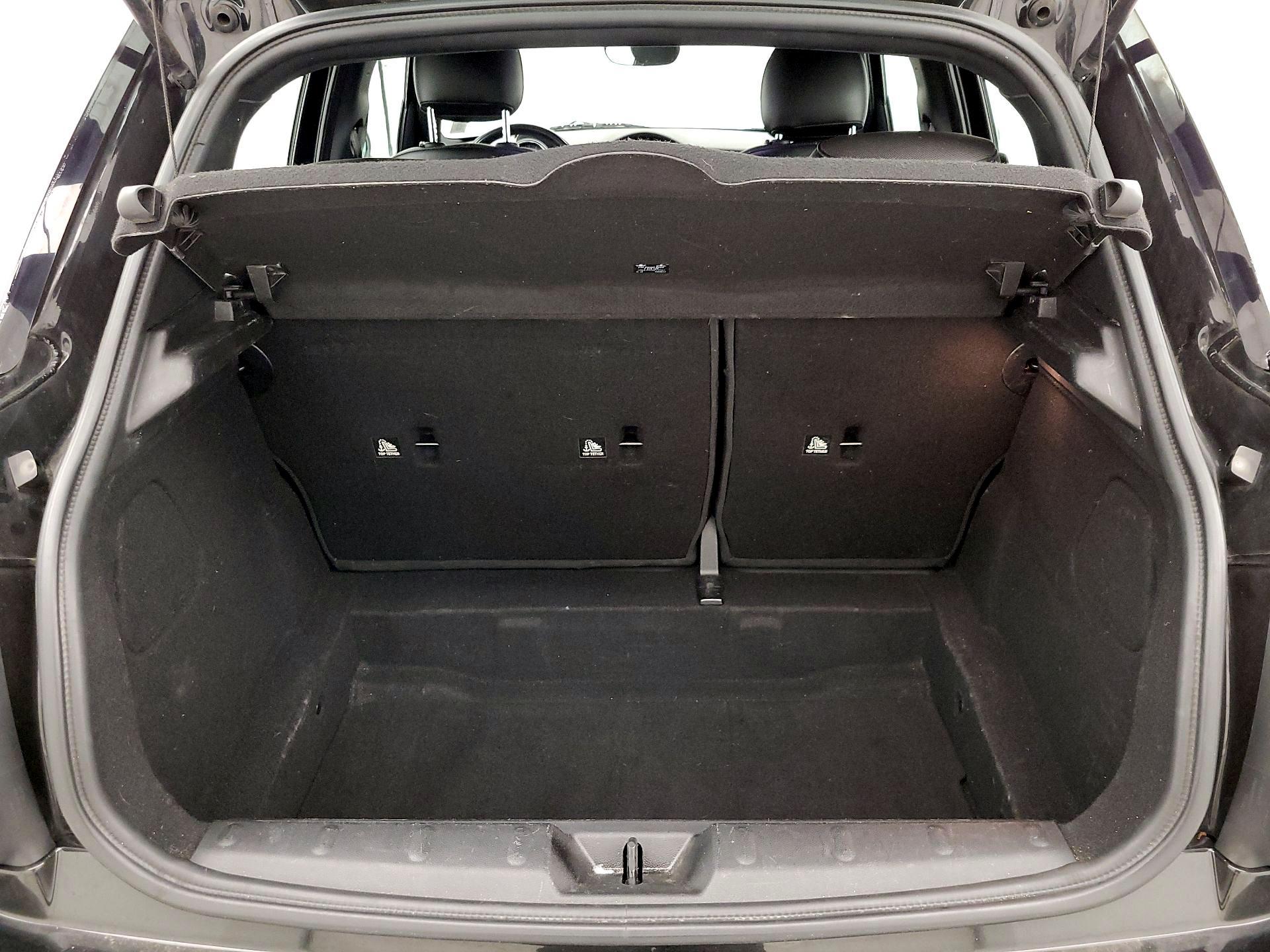 Thumbnail: 2015 MINI Cooper Hardtop - 19
