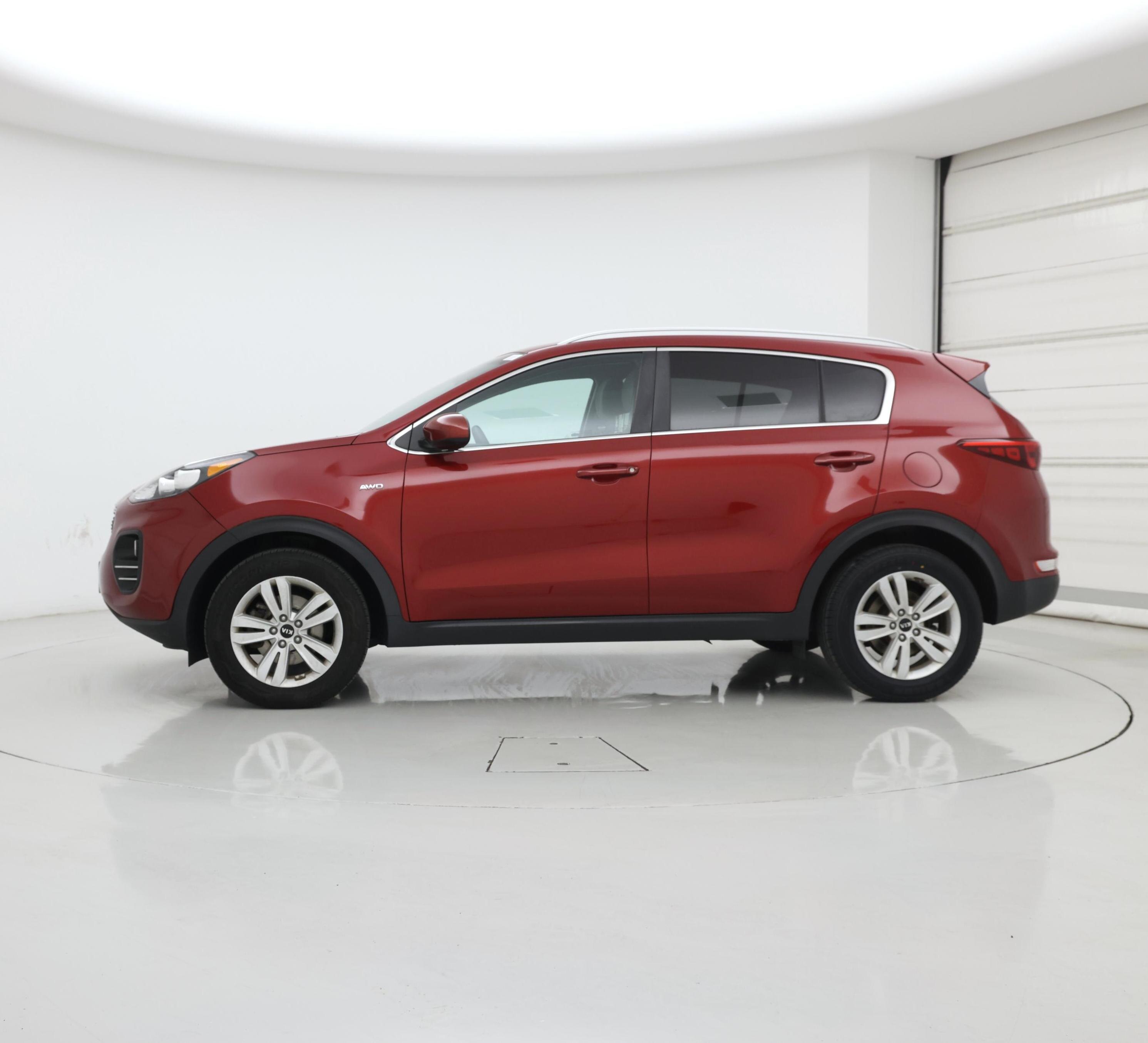 Thumbnail: 2018 Kia Sportage - 3