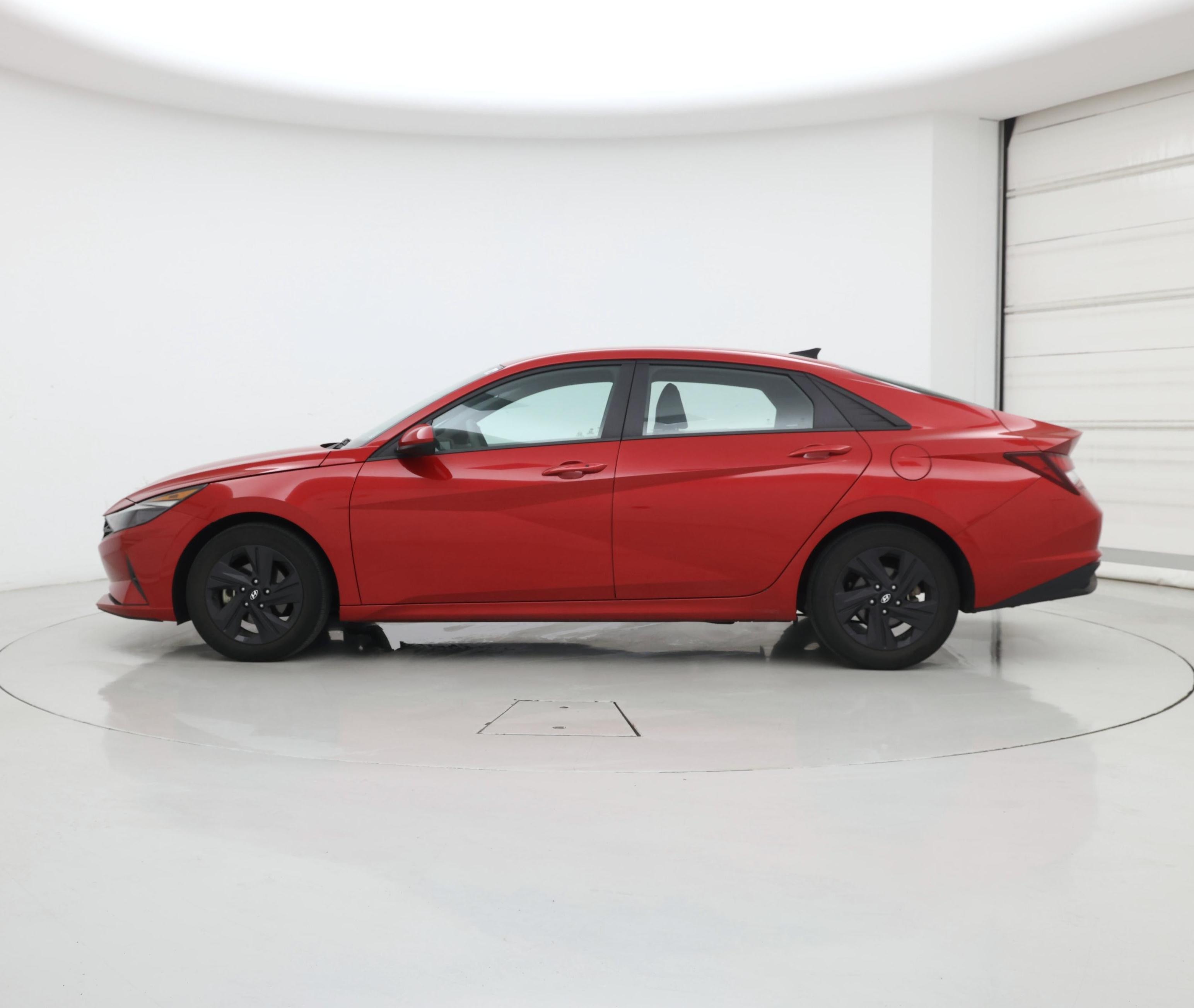 Thumbnail: 2023 Hyundai Elantra - 3