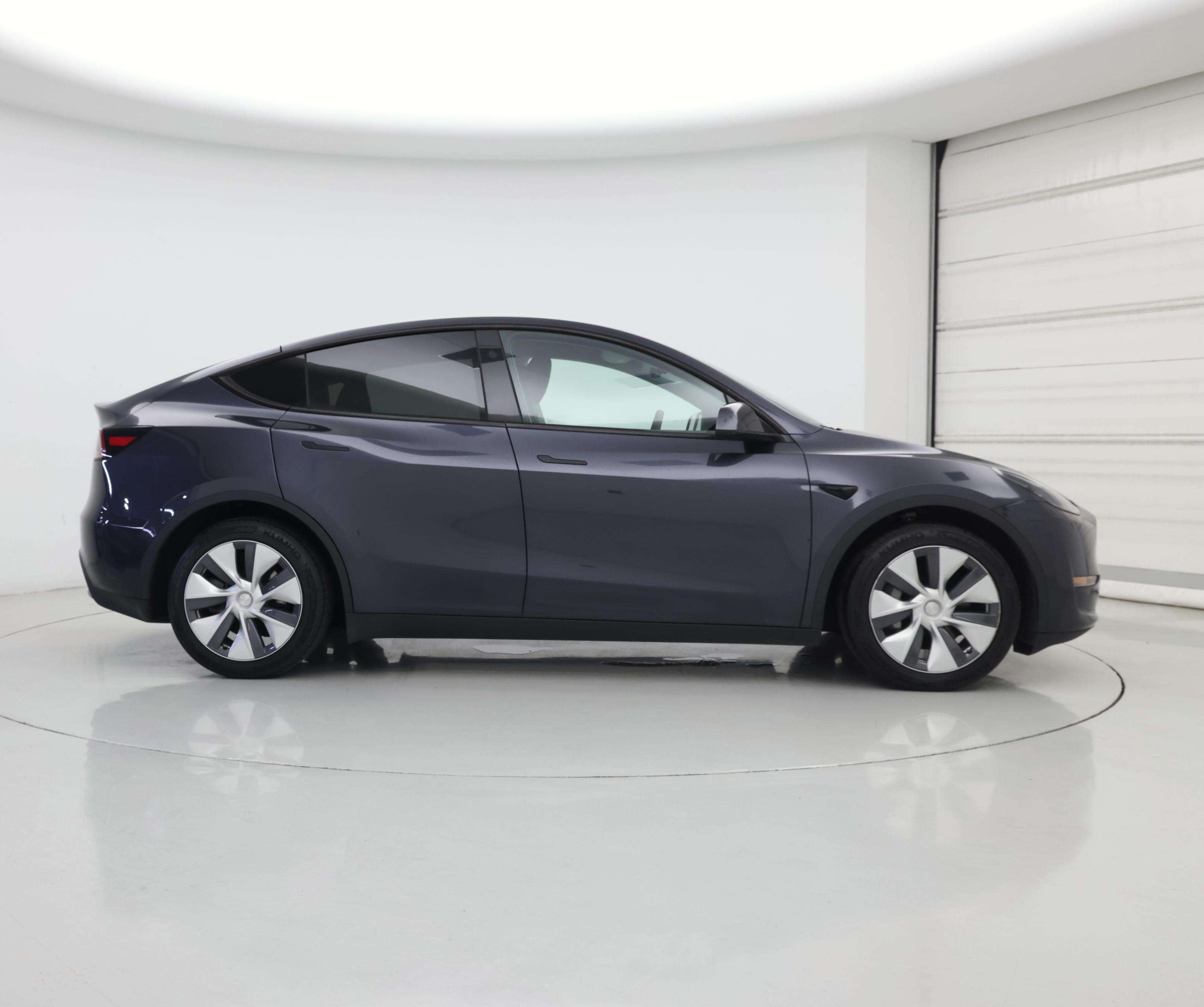Thumbnail: 2024 Tesla Model Y - 7
