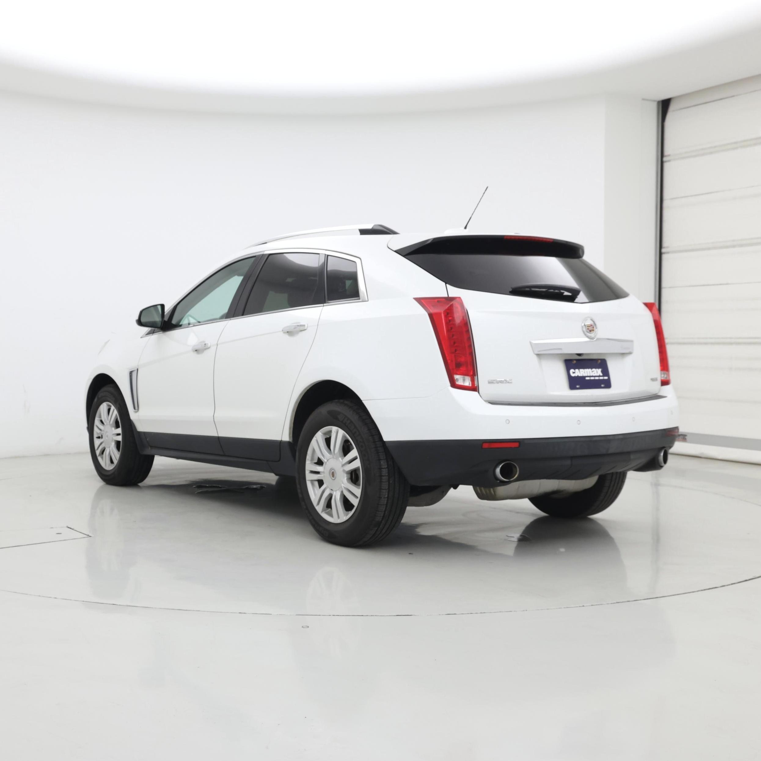 Thumbnail: 2015 Cadillac SRX - 2