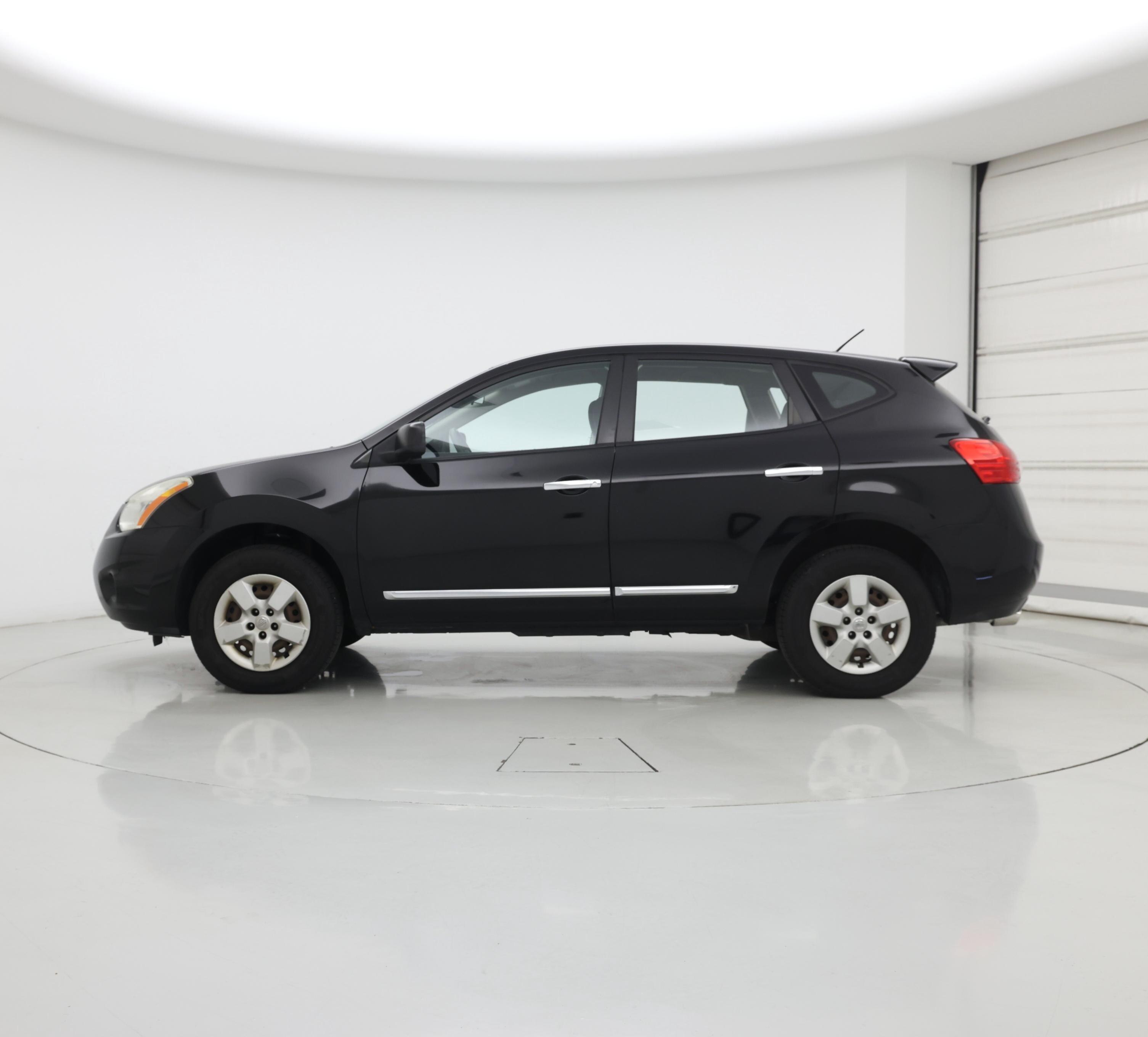 Thumbnail: 2013 Nissan Rogue - 3