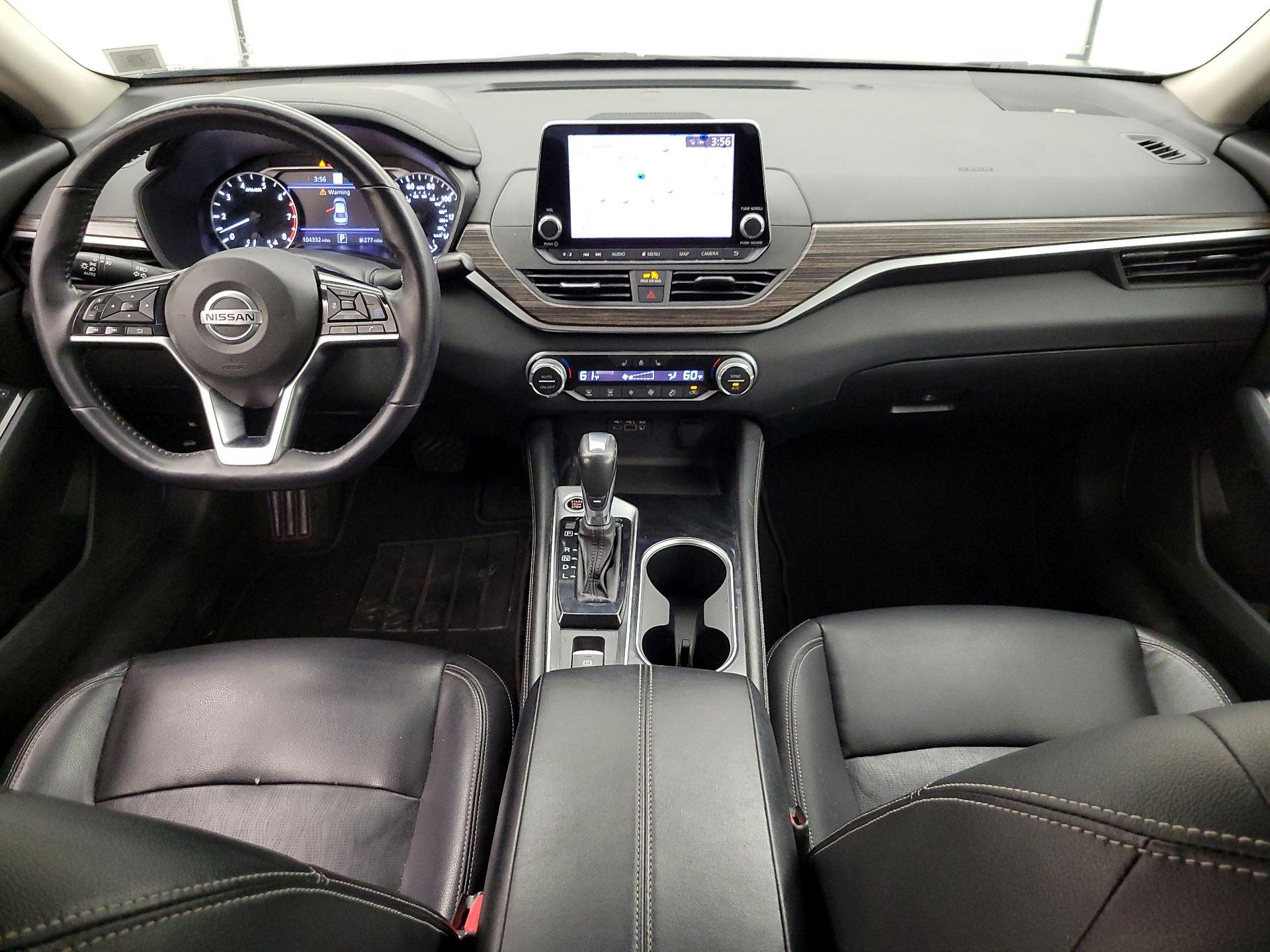 Thumbnail: 2020 Nissan Altima - 9