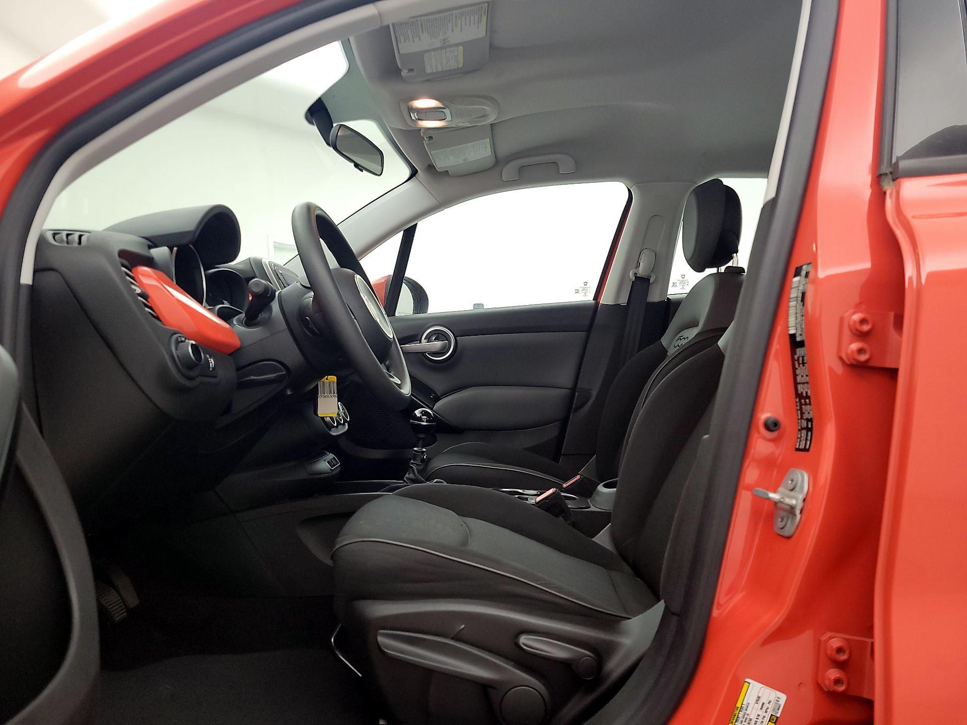 Thumbnail: 2016 Fiat 500X - 11