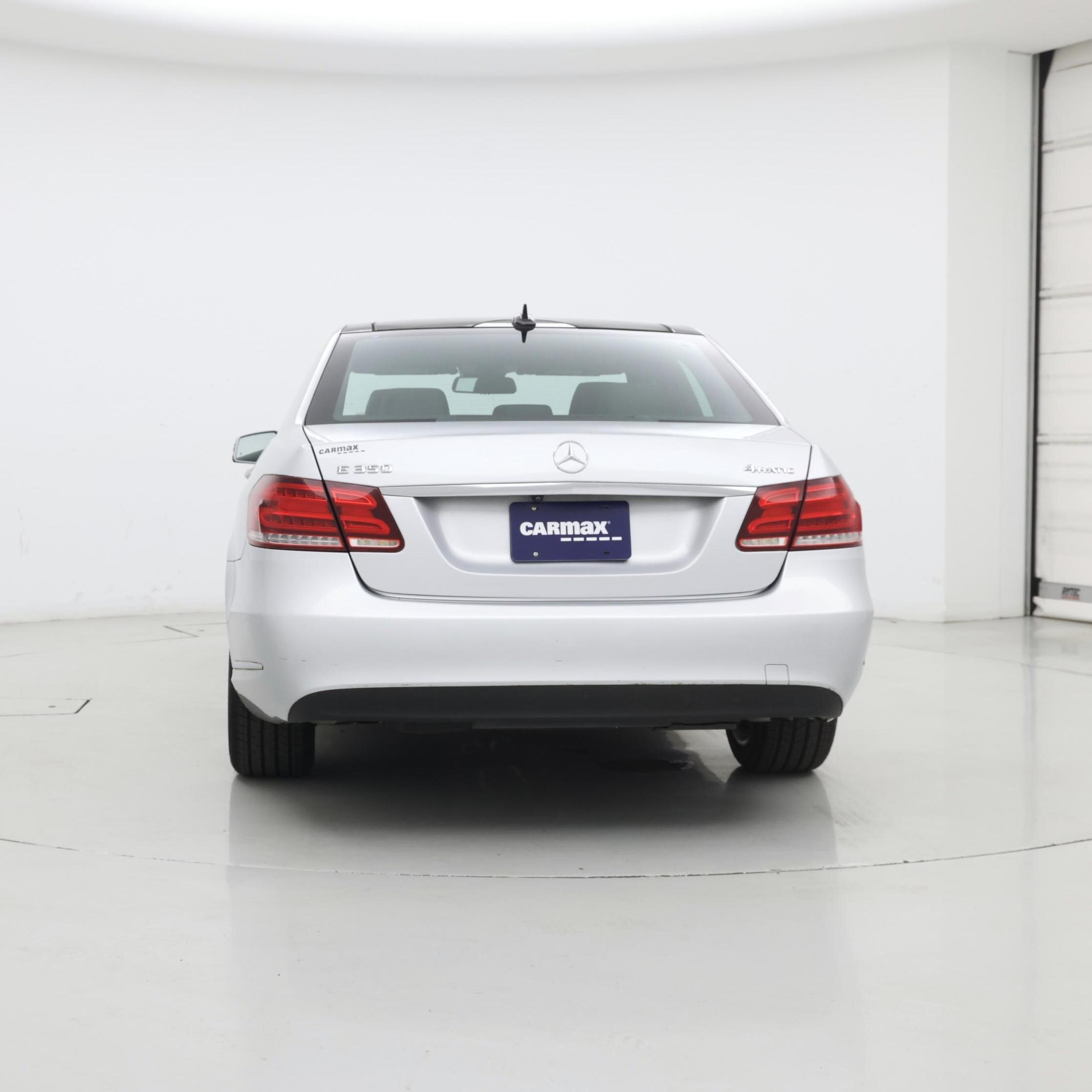 Thumbnail: 2016 Mercedes-Benz E-Class - 6