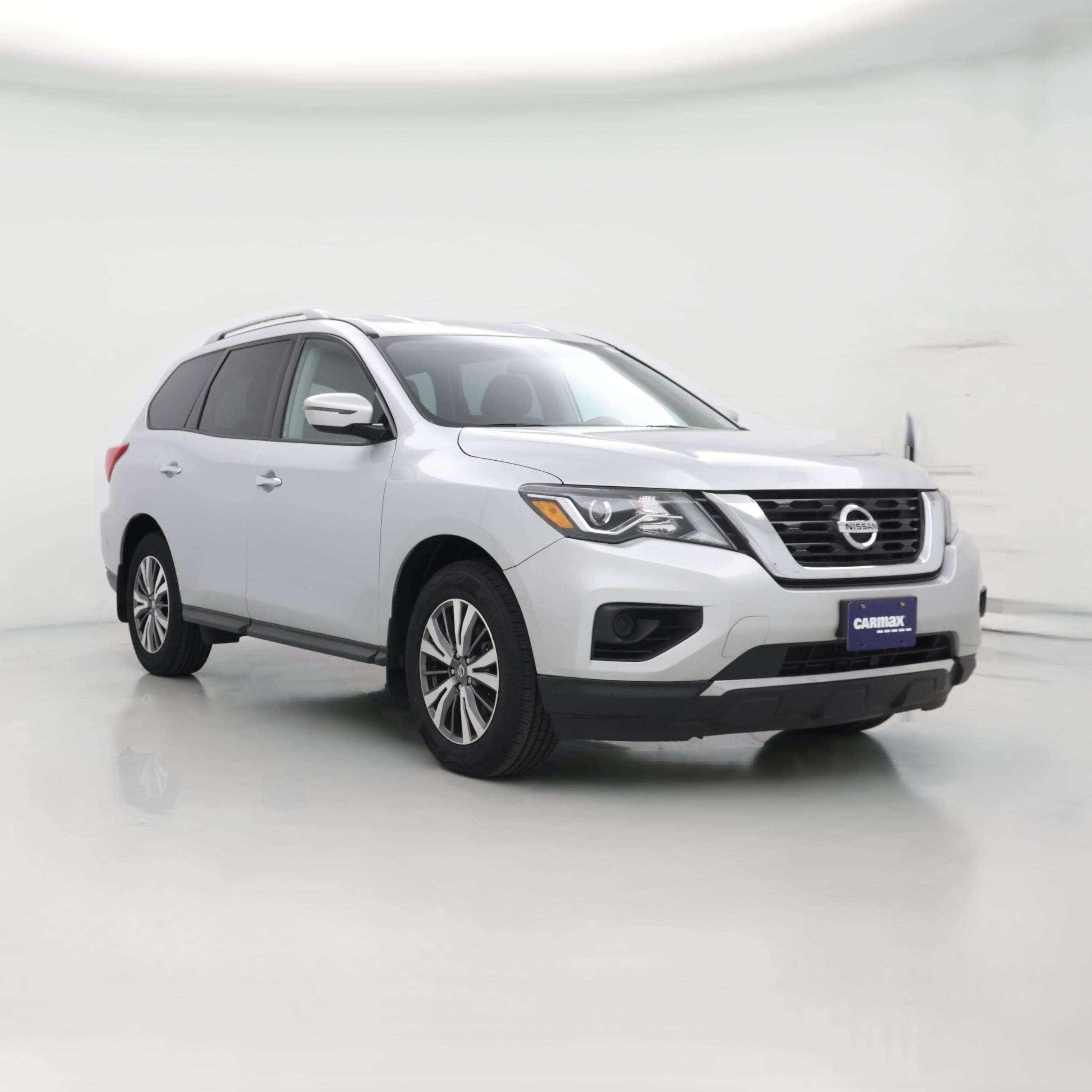 Thumbnail: 2019 Nissan Pathfinder - 1