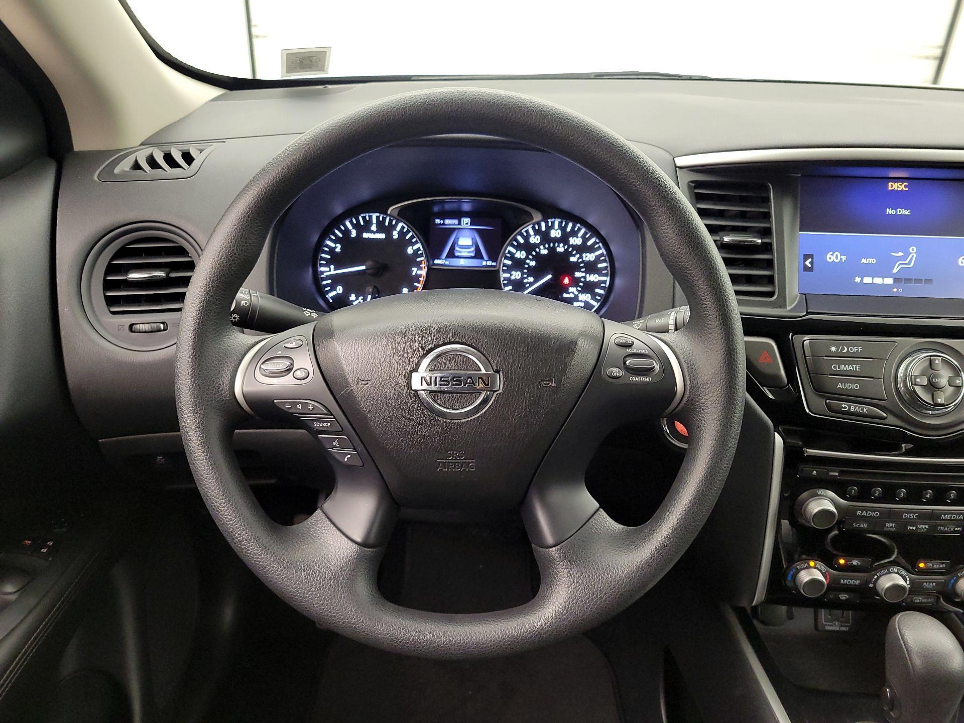 Thumbnail: 2019 Nissan Pathfinder - 10