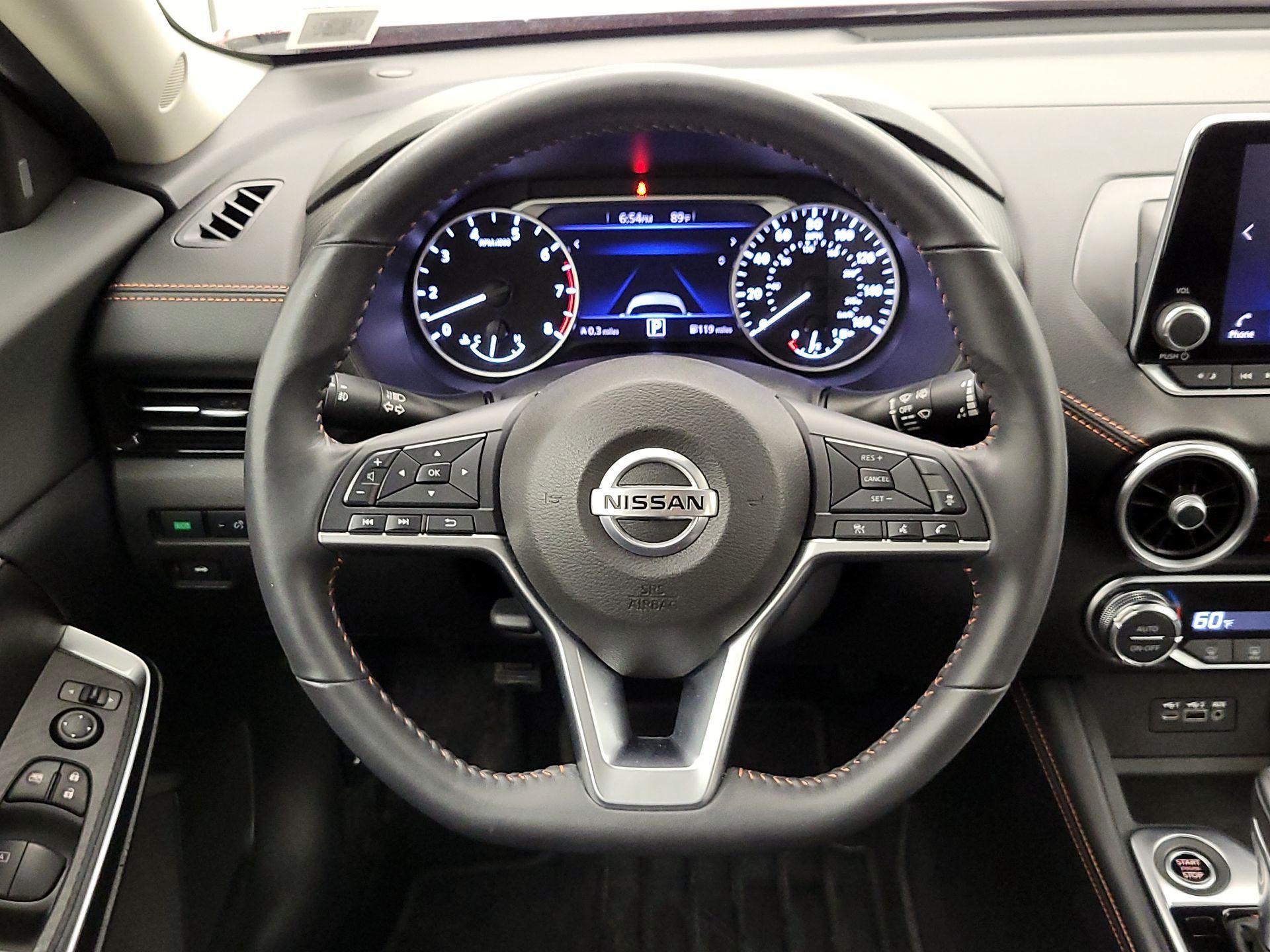 Thumbnail: 2021 Nissan Sentra - 10