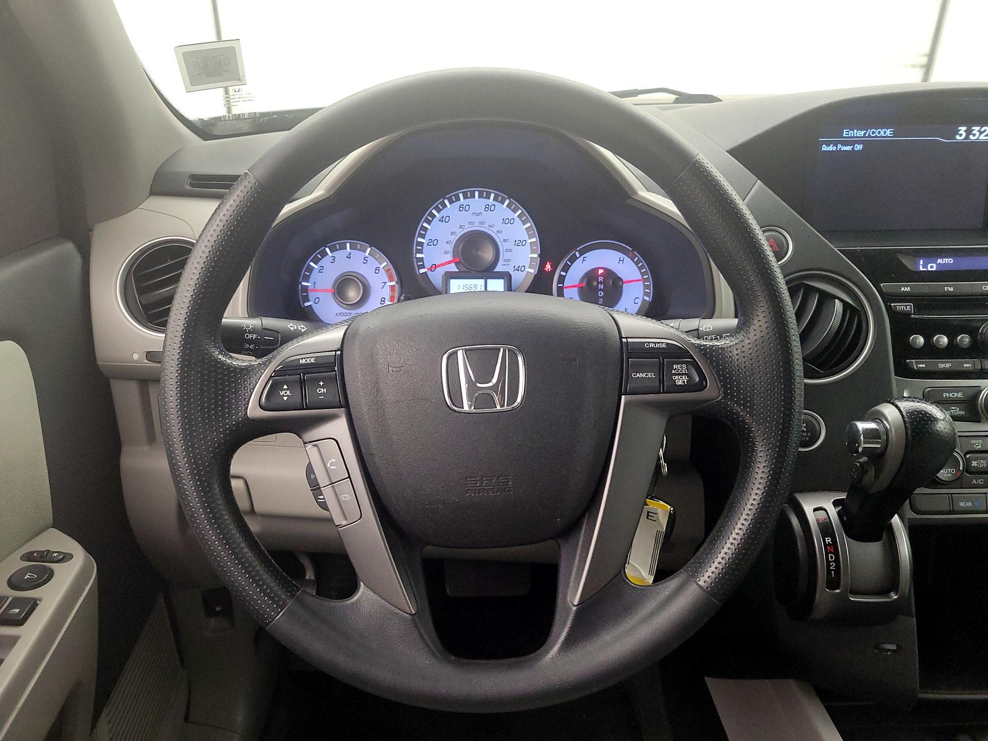 Thumbnail: 2015 Honda Pilot - 10