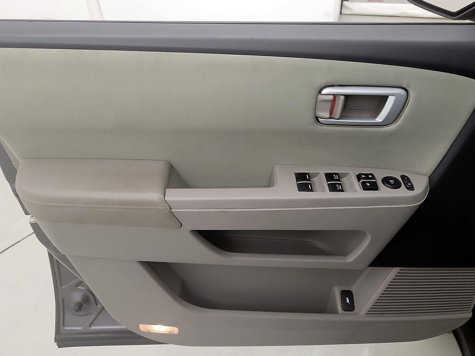 Thumbnail: 2015 Honda Pilot - 12