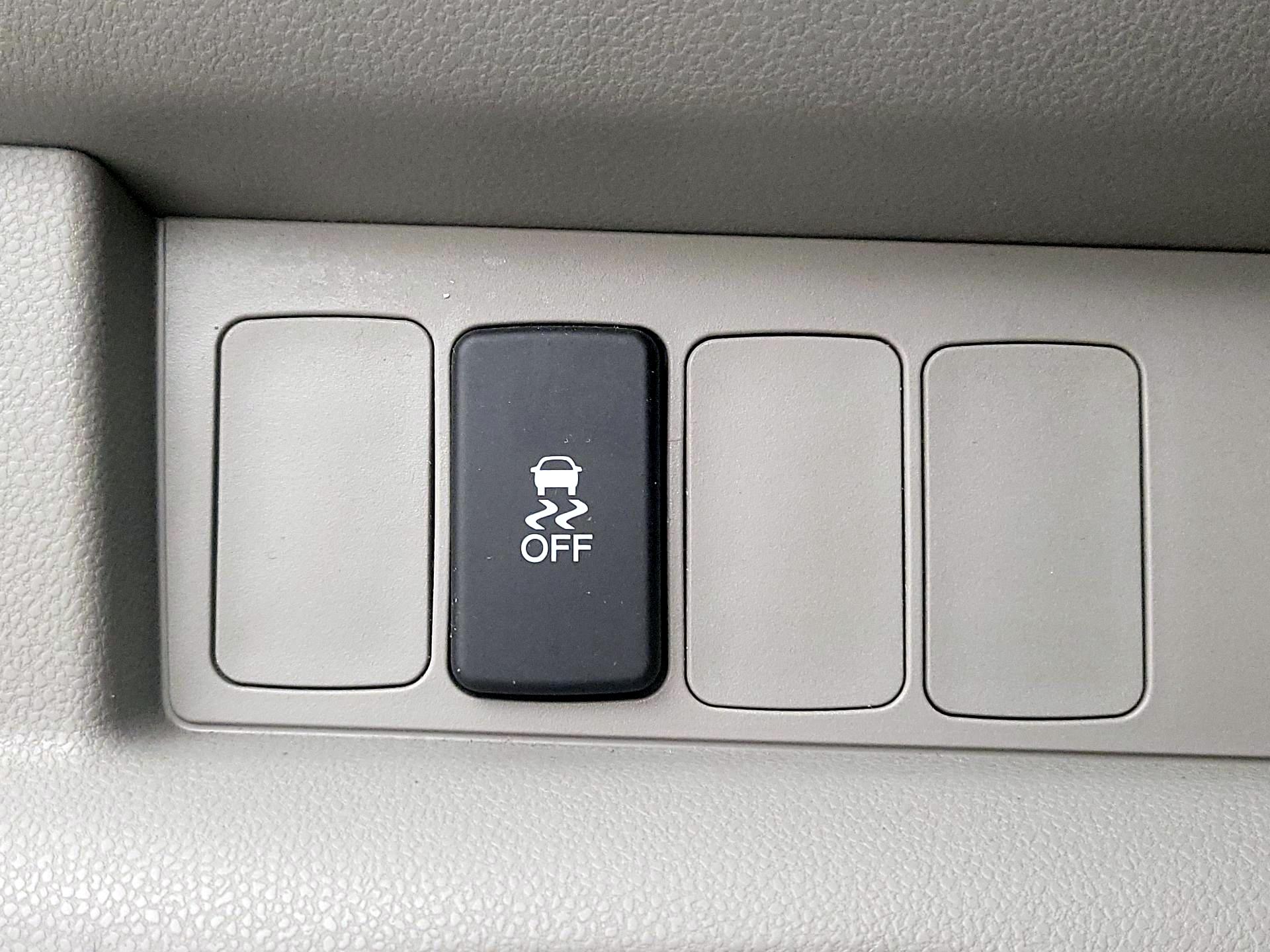 Thumbnail: 2015 Honda Pilot - 13