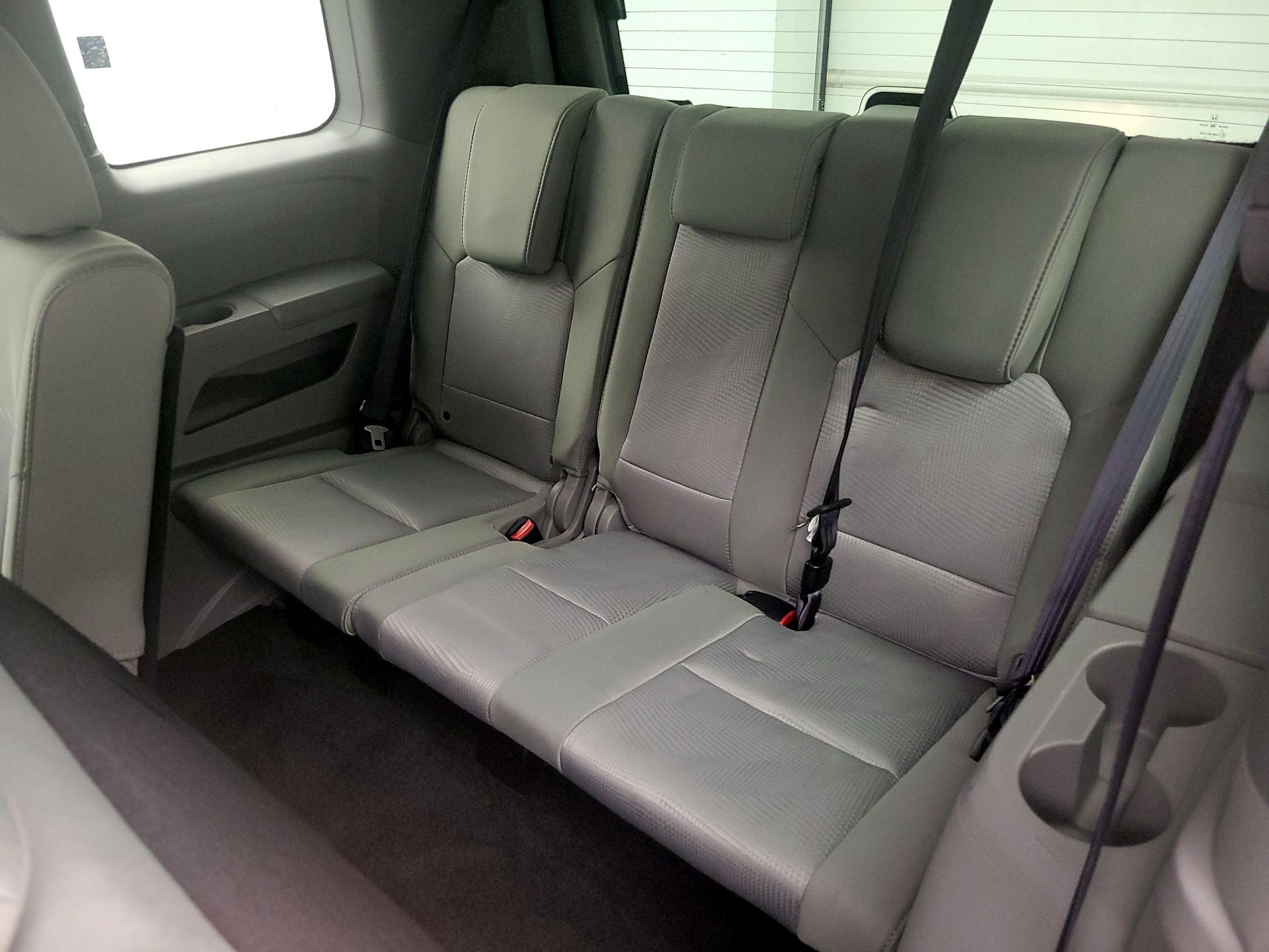 Thumbnail: 2015 Honda Pilot - 20