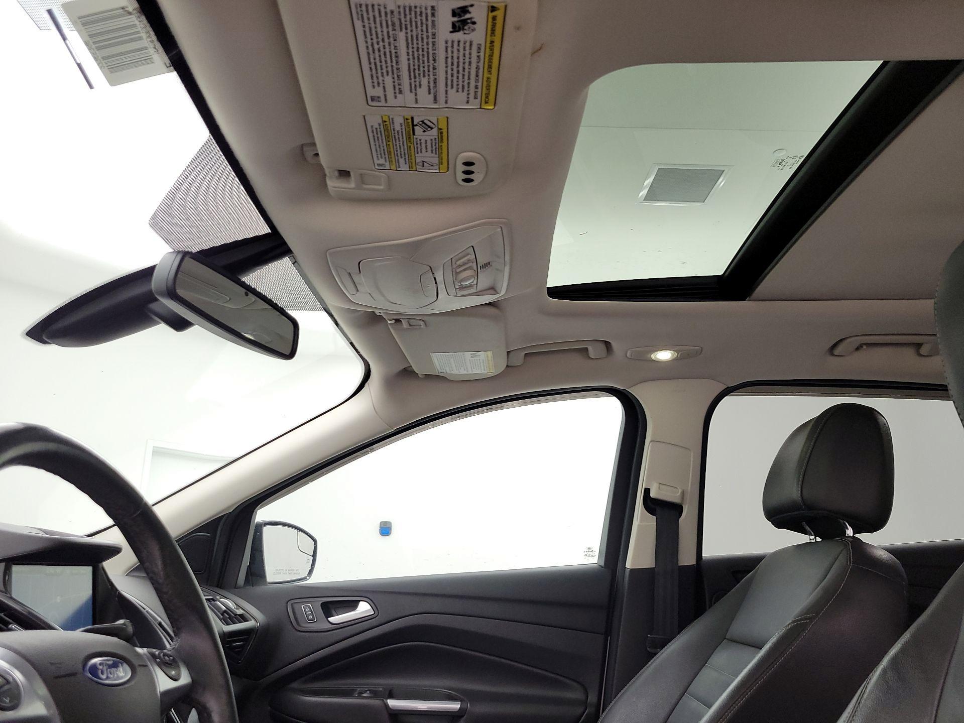 Thumbnail: 2014 Ford Escape - 20