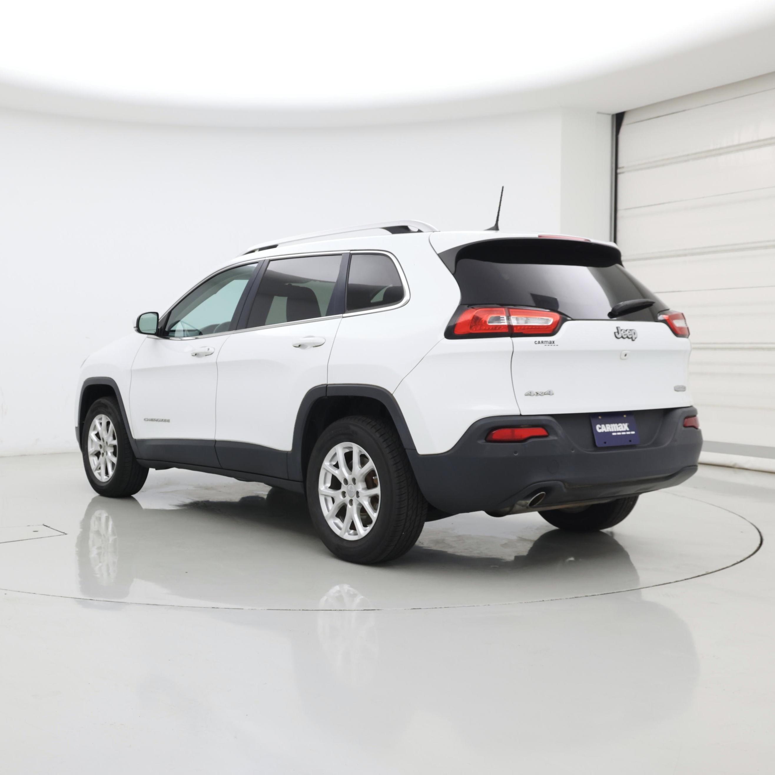 Thumbnail: 2016 Jeep Cherokee - 2