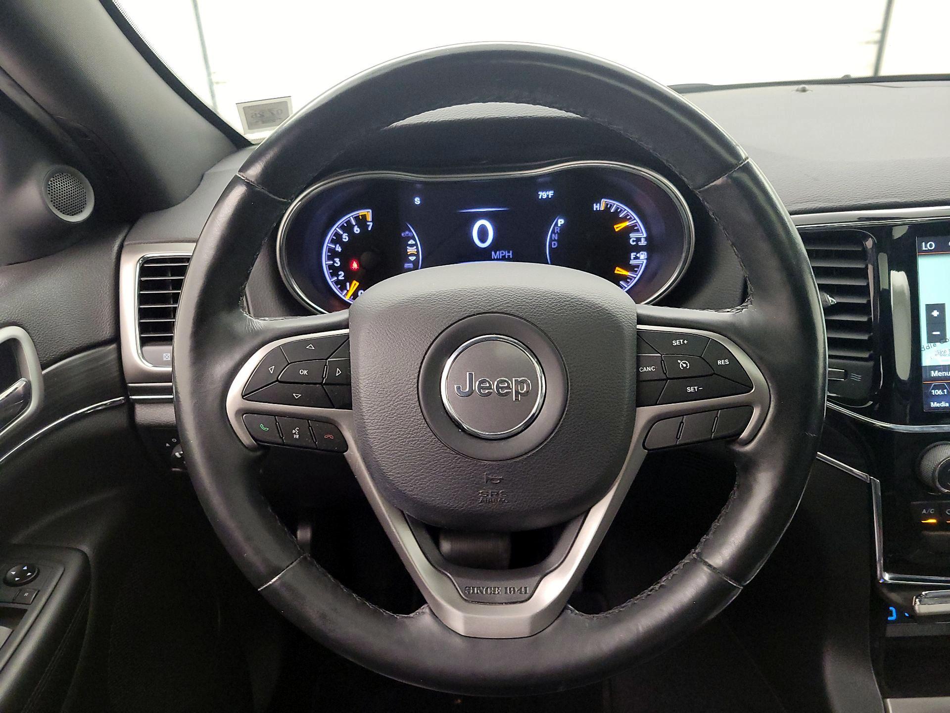 Thumbnail: 2020 Jeep Grand Cherokee - 10