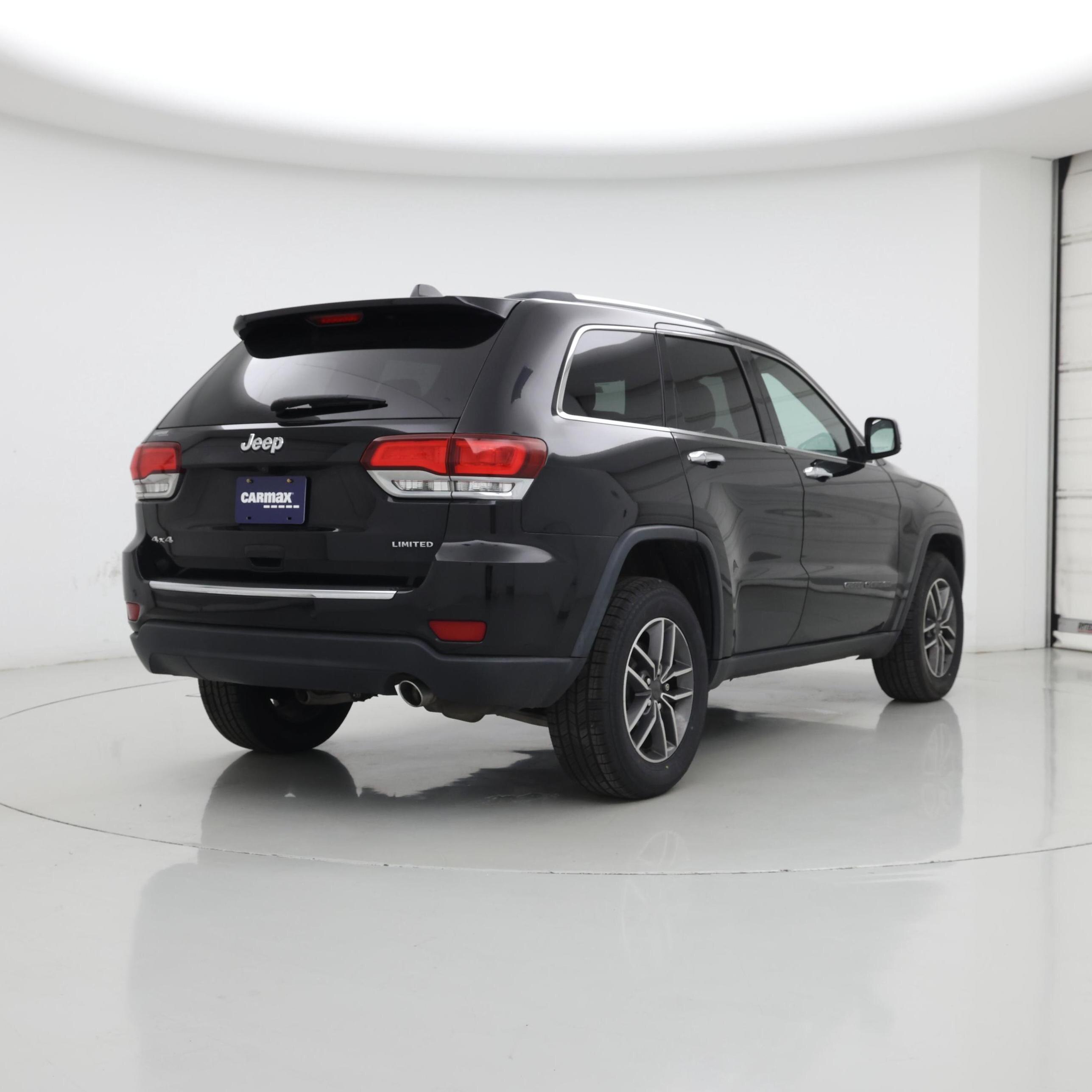 Thumbnail: 2020 Jeep Grand Cherokee - 8
