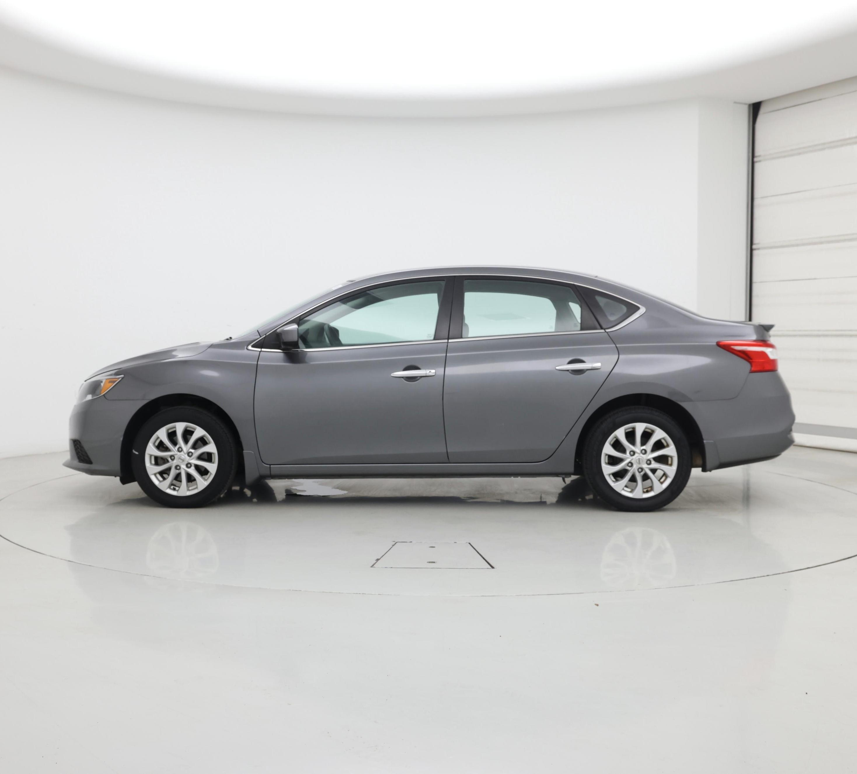 Thumbnail: 2019 Nissan Sentra - 3