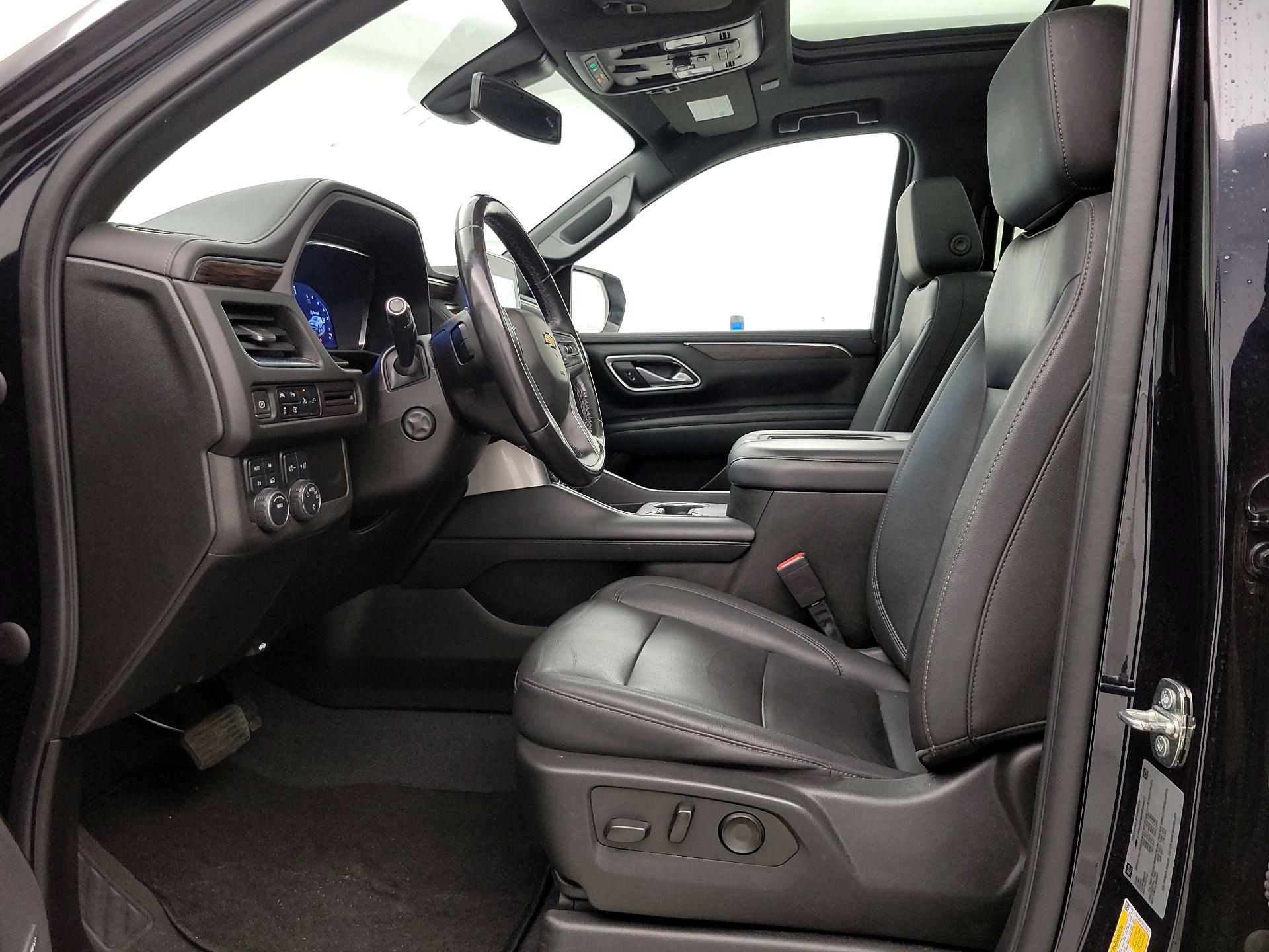 Thumbnail: 2022 Chevrolet Tahoe - 11