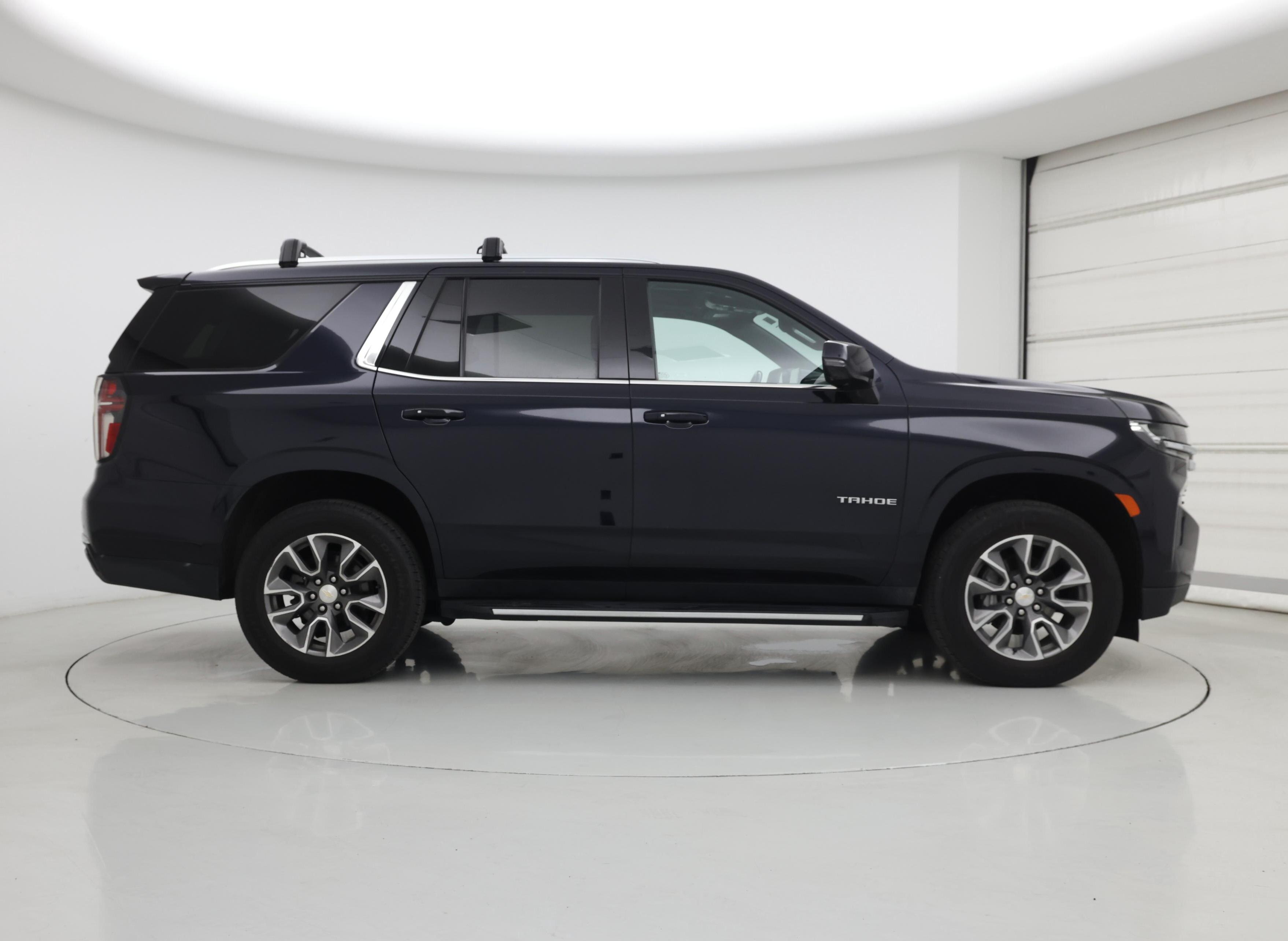 Thumbnail: 2022 Chevrolet Tahoe - 7