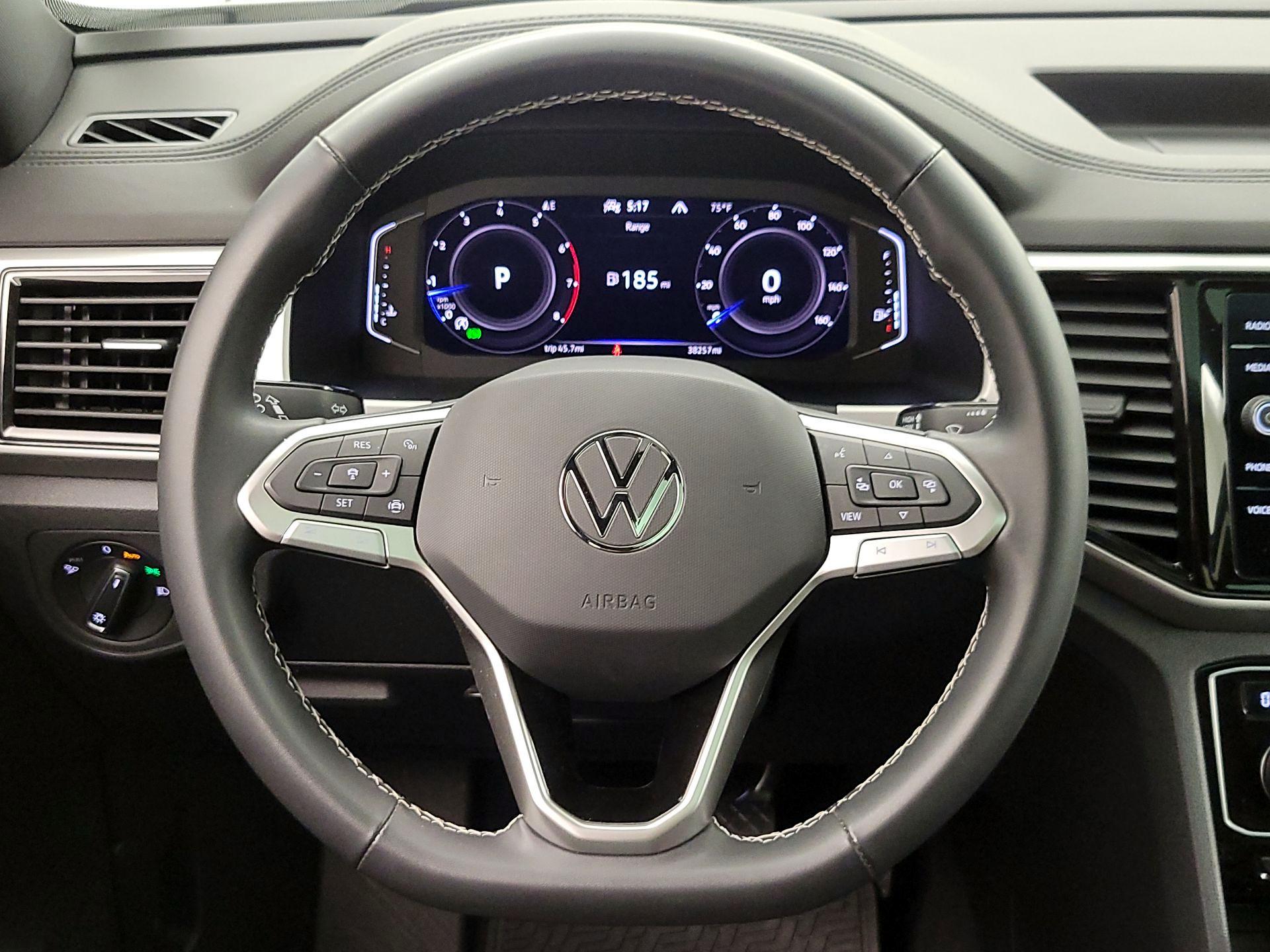 Thumbnail: 2022 Volkswagen Atlas - 10