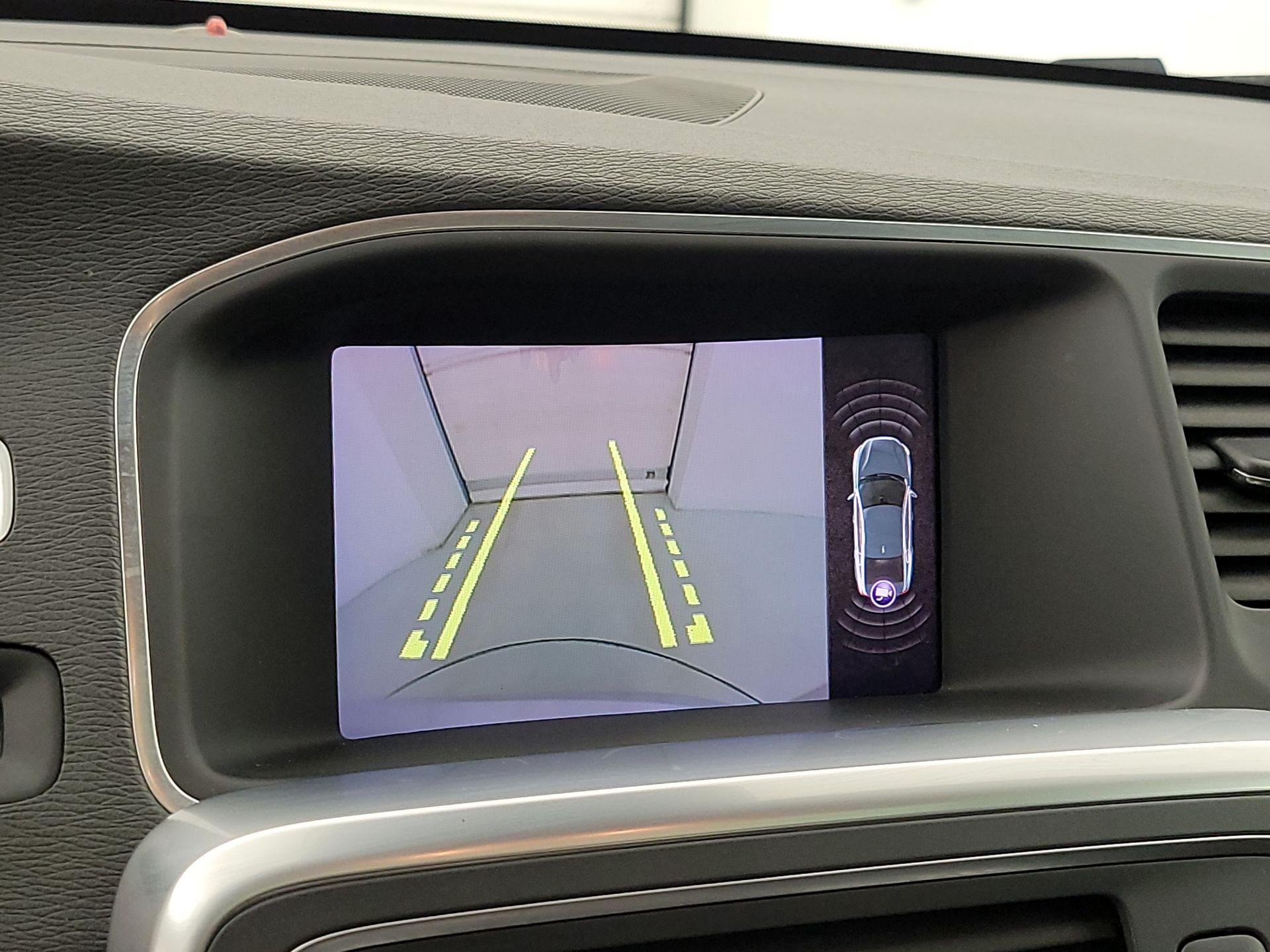 Thumbnail: 2018 Volvo S60 - 14