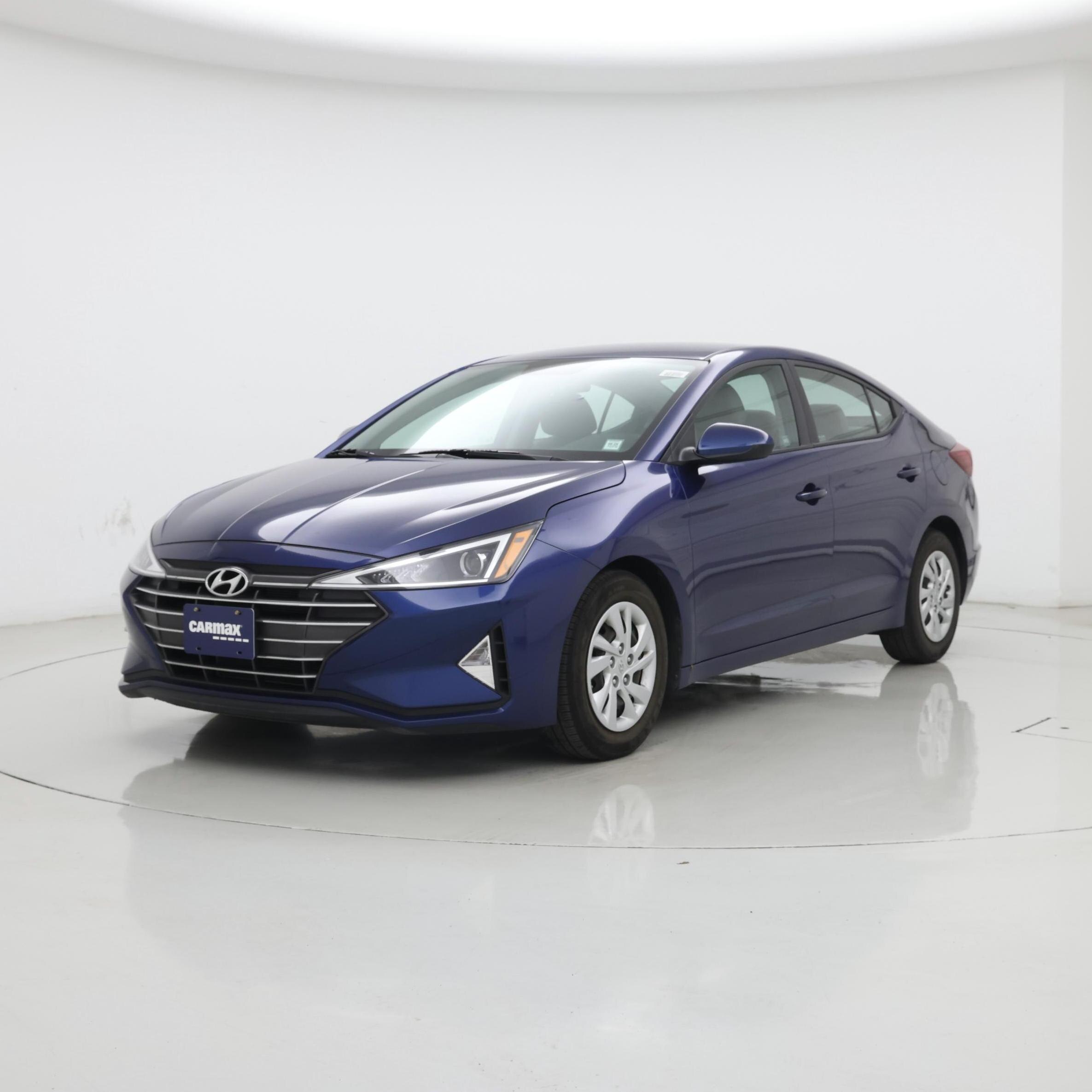 Thumbnail: 2019 Hyundai Elantra - 4
