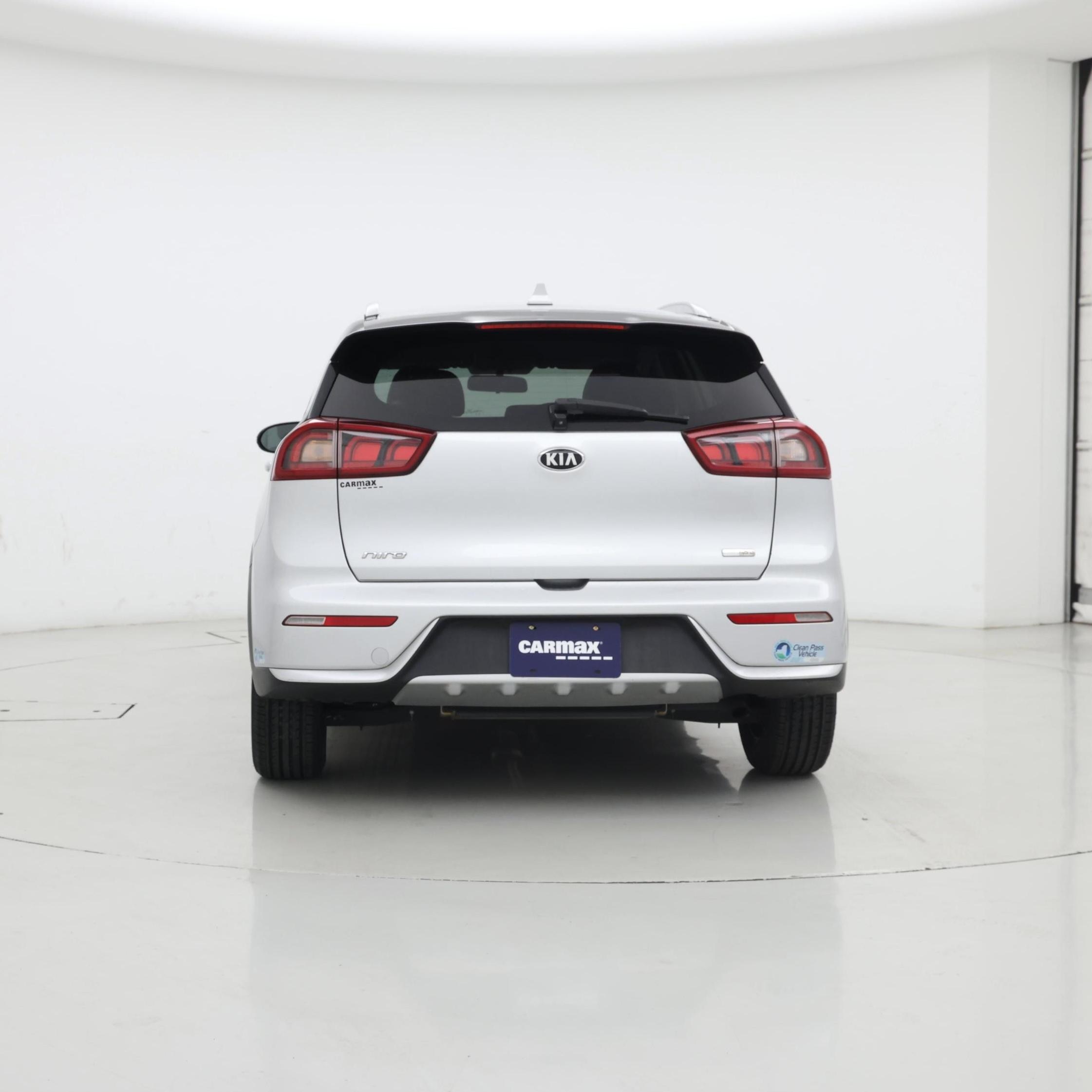 Thumbnail: 2017 Kia Niro - 6