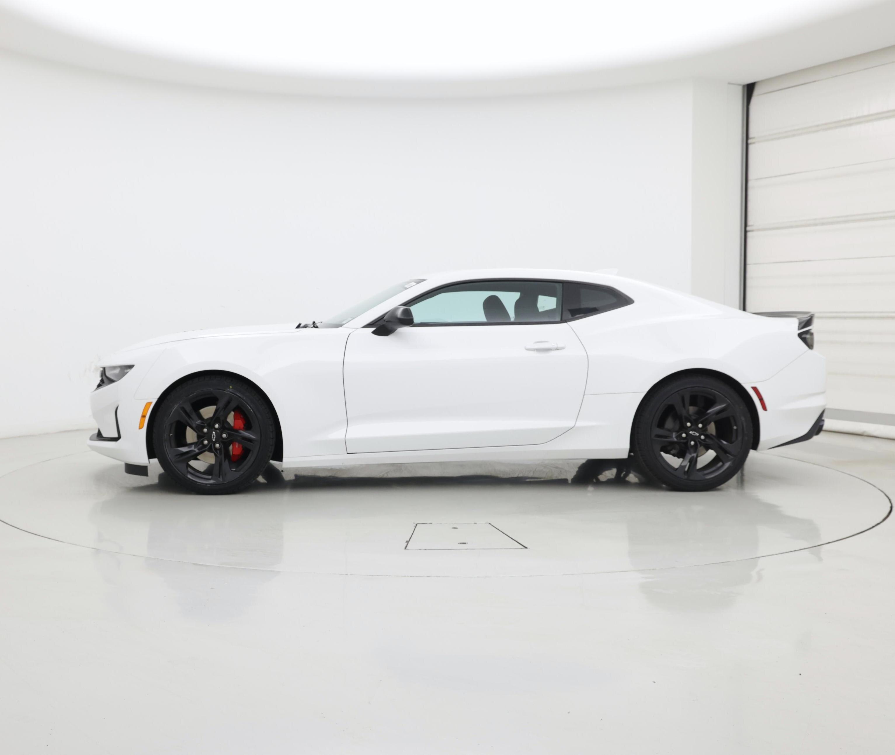 Thumbnail: 2021 Chevrolet Camaro - 3