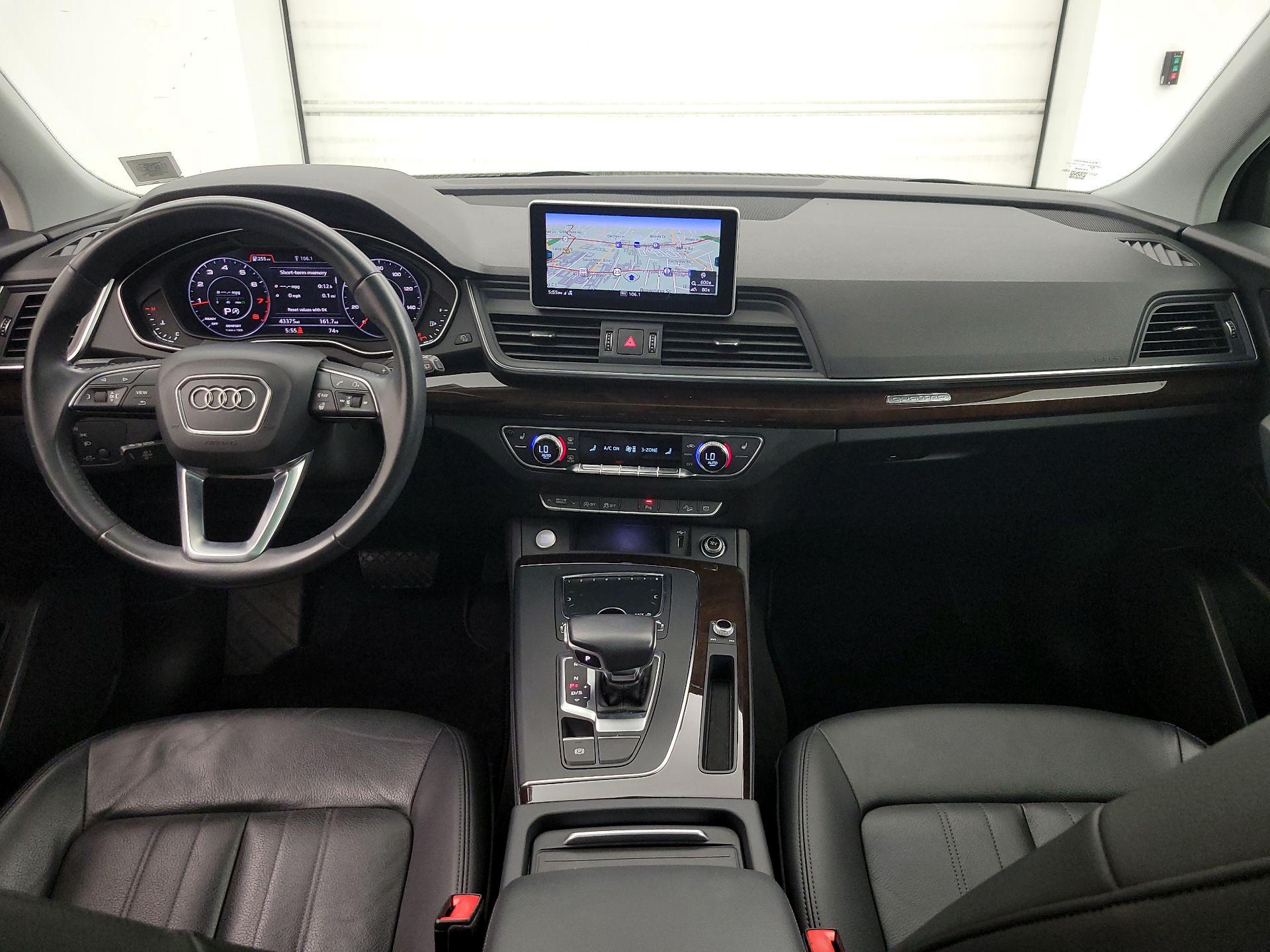 Thumbnail: 2019 Audi Q5 - 9