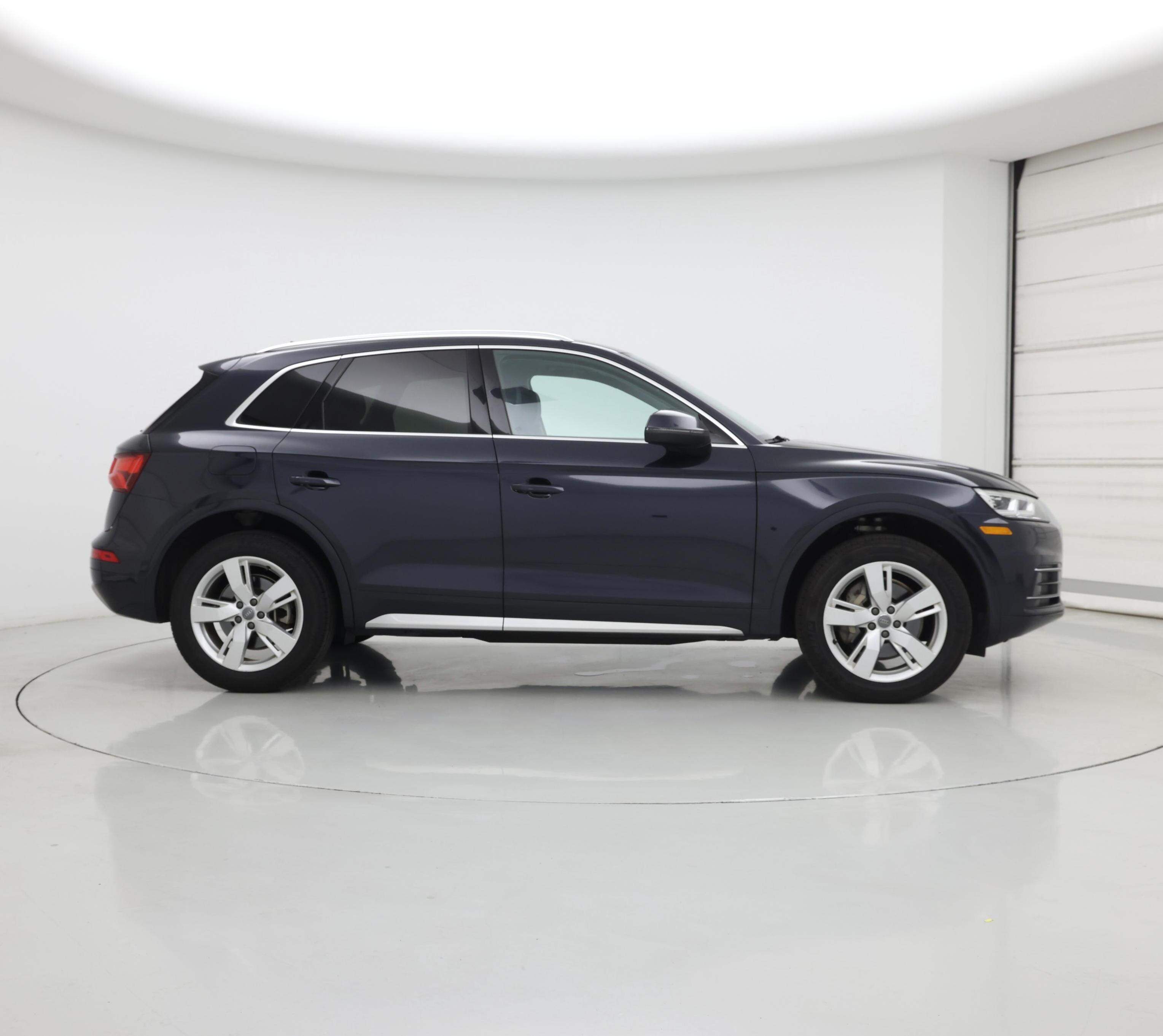 Thumbnail: 2019 Audi Q5 - 7