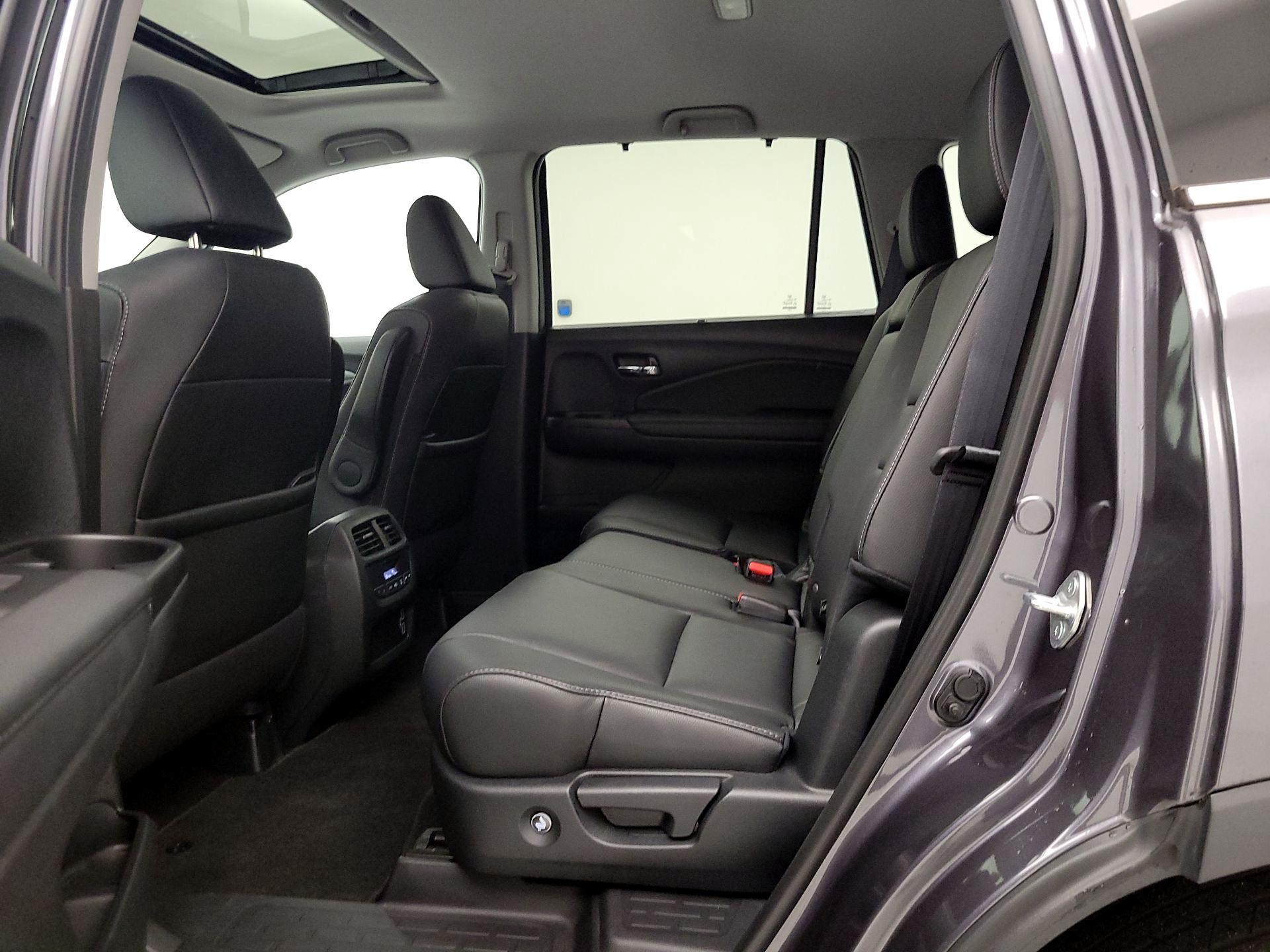 Thumbnail: 2022 Honda Pilot - 20