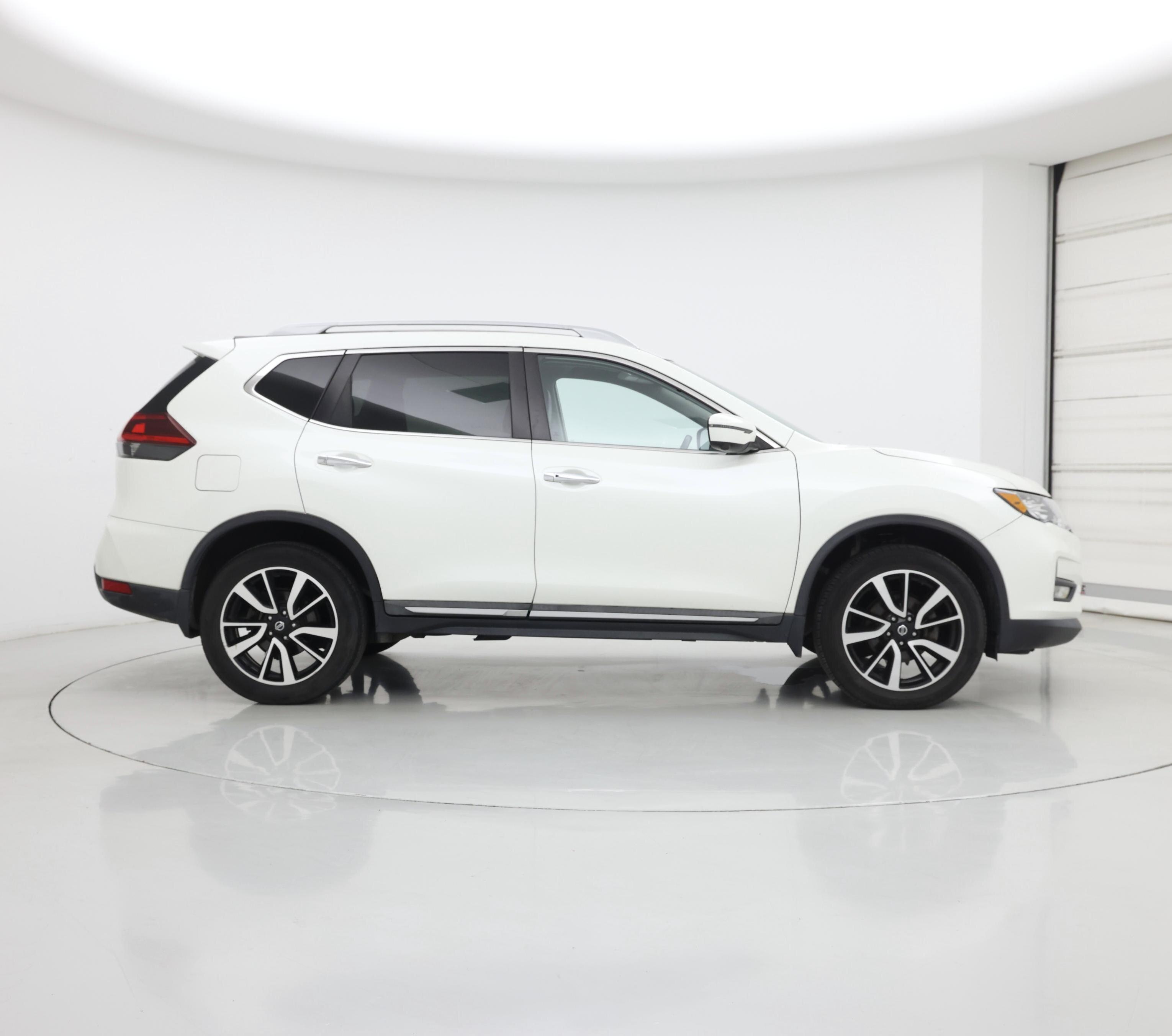 Thumbnail: 2020 Nissan Rogue - 7