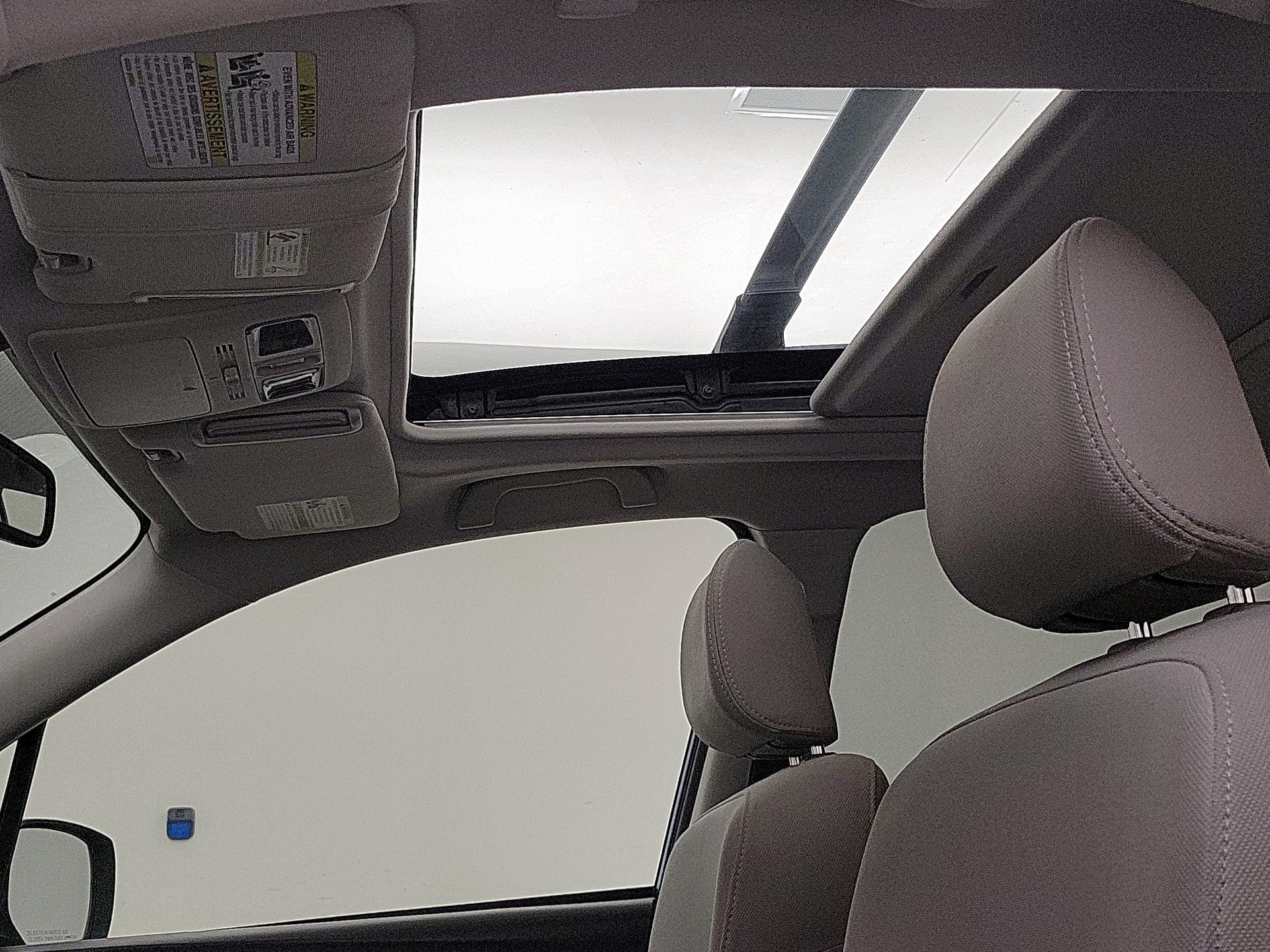 Thumbnail: 2015 Subaru Forester - 19