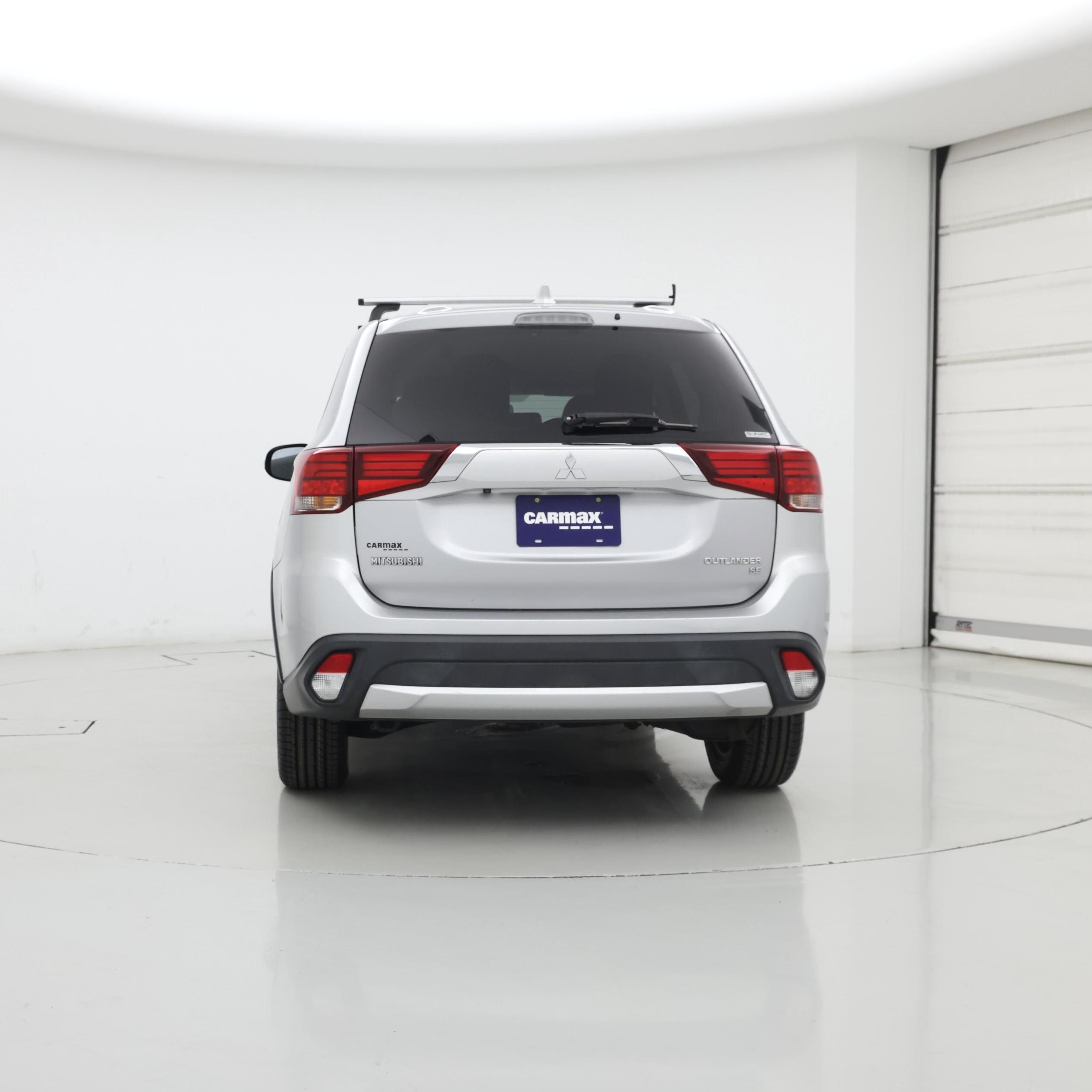 Thumbnail: 2018 Mitsubishi Outlander - 6