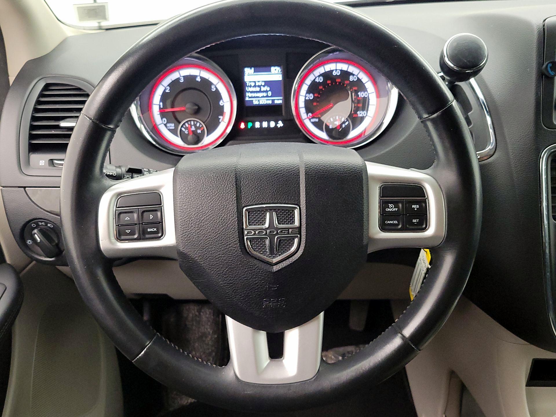 Thumbnail: 2016 Dodge Grand Caravan - 10