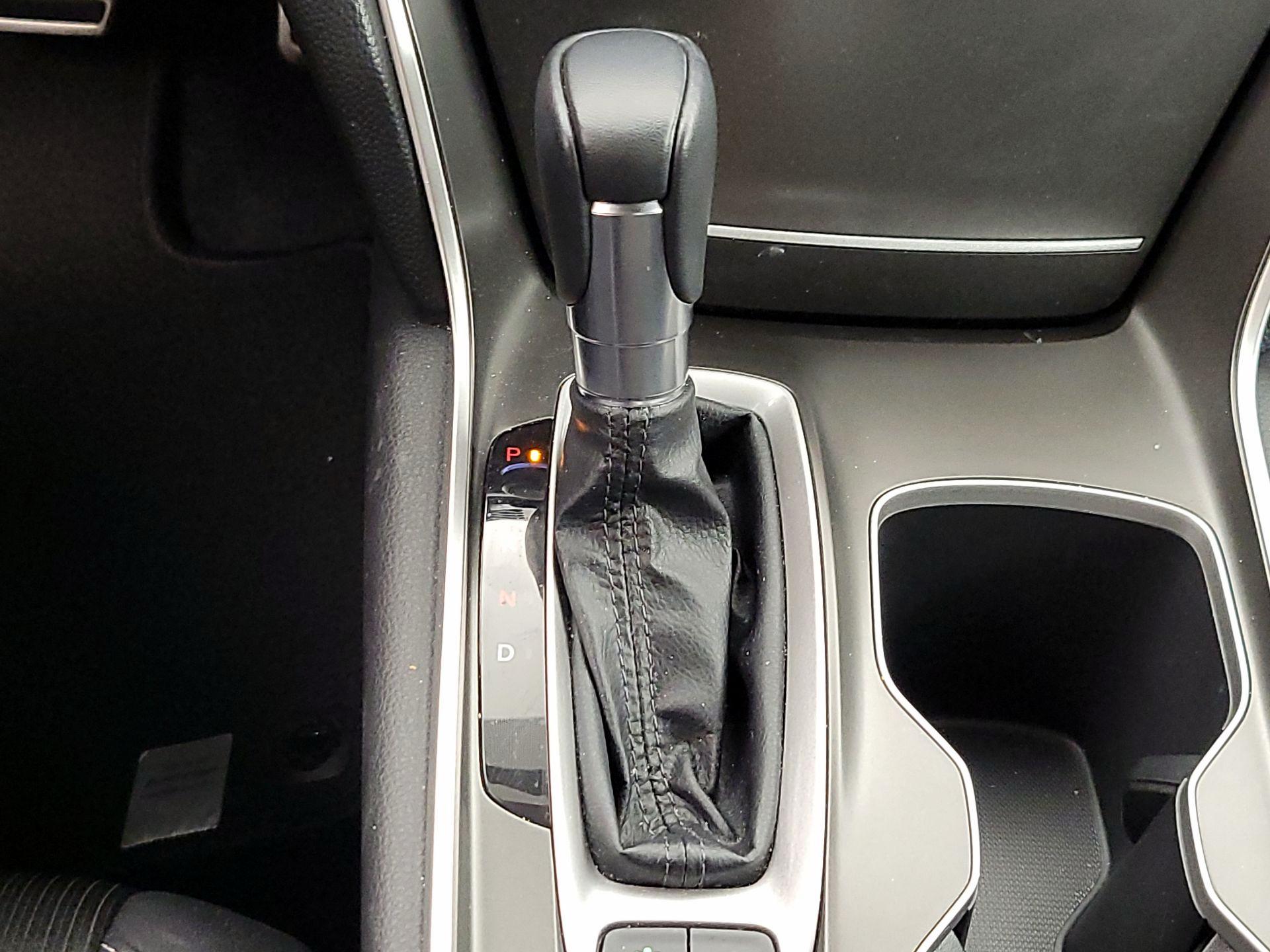 Thumbnail: 2019 Honda Accord - 17