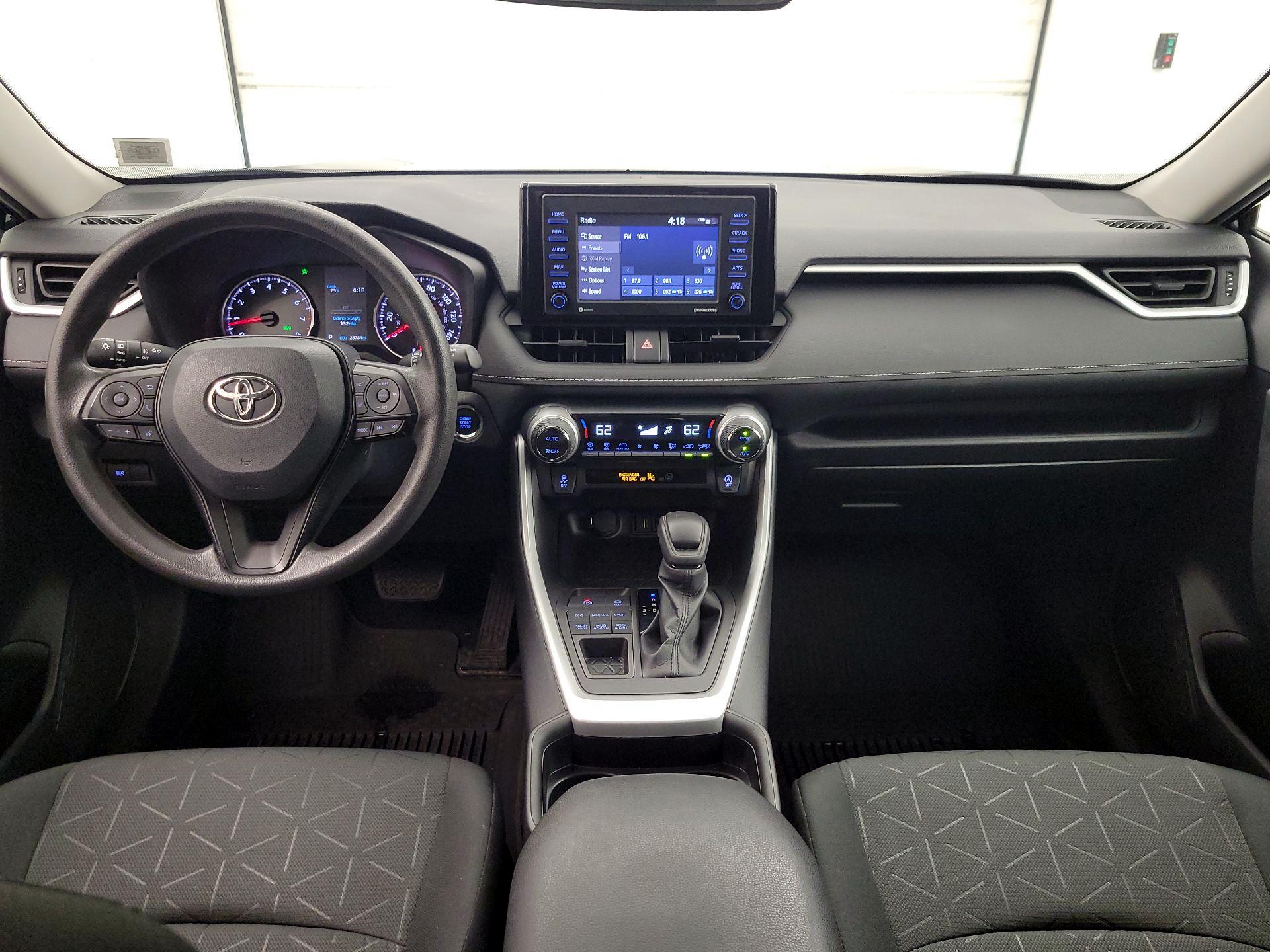 Thumbnail: 2021 Toyota RAV4 - 9