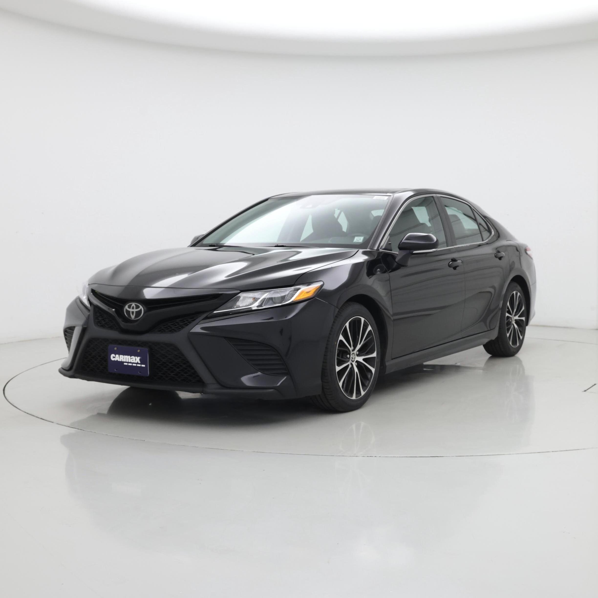 Thumbnail: 2020 Toyota Camry - 4