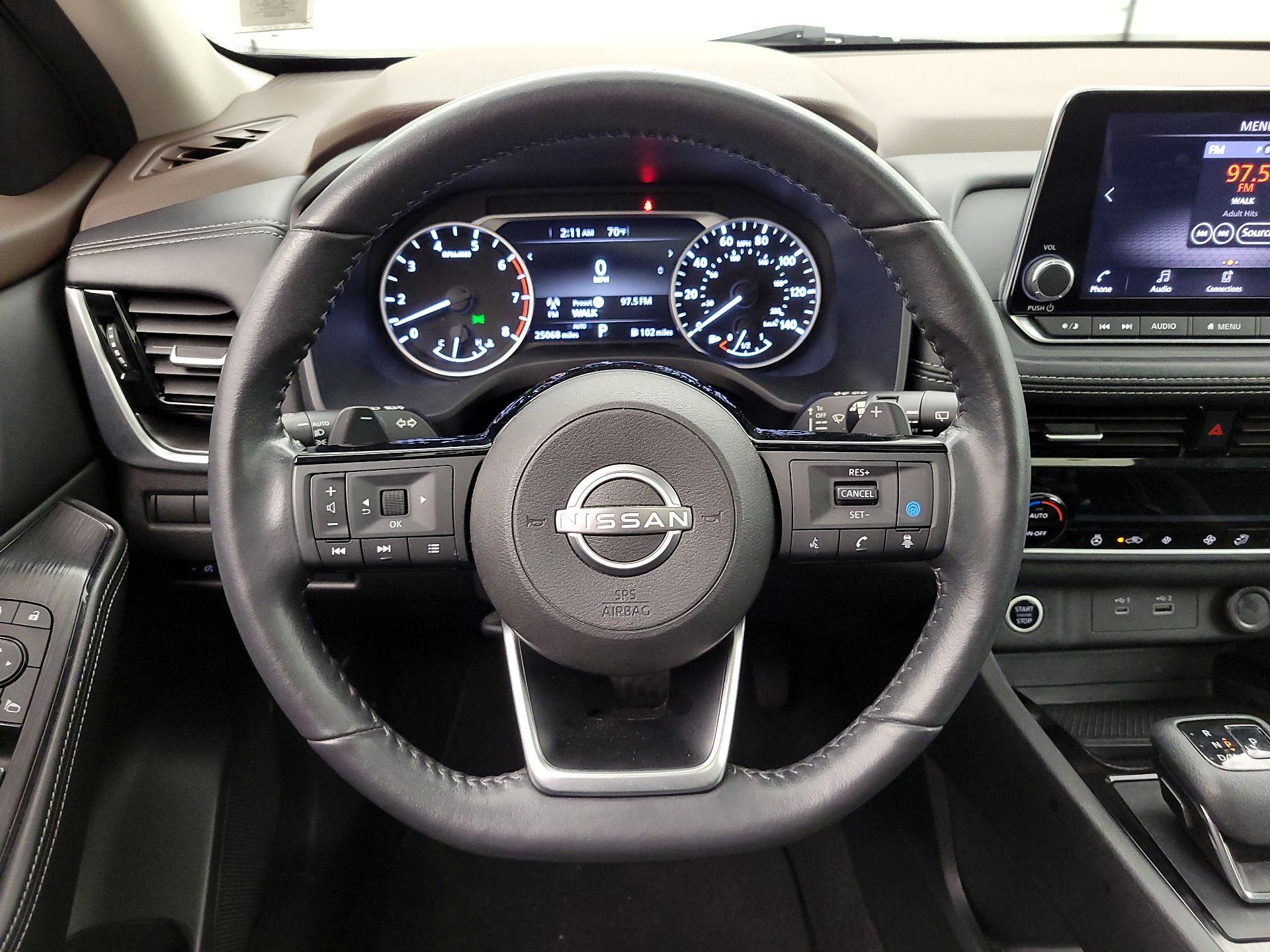 Thumbnail: 2022 Nissan Rogue - 10