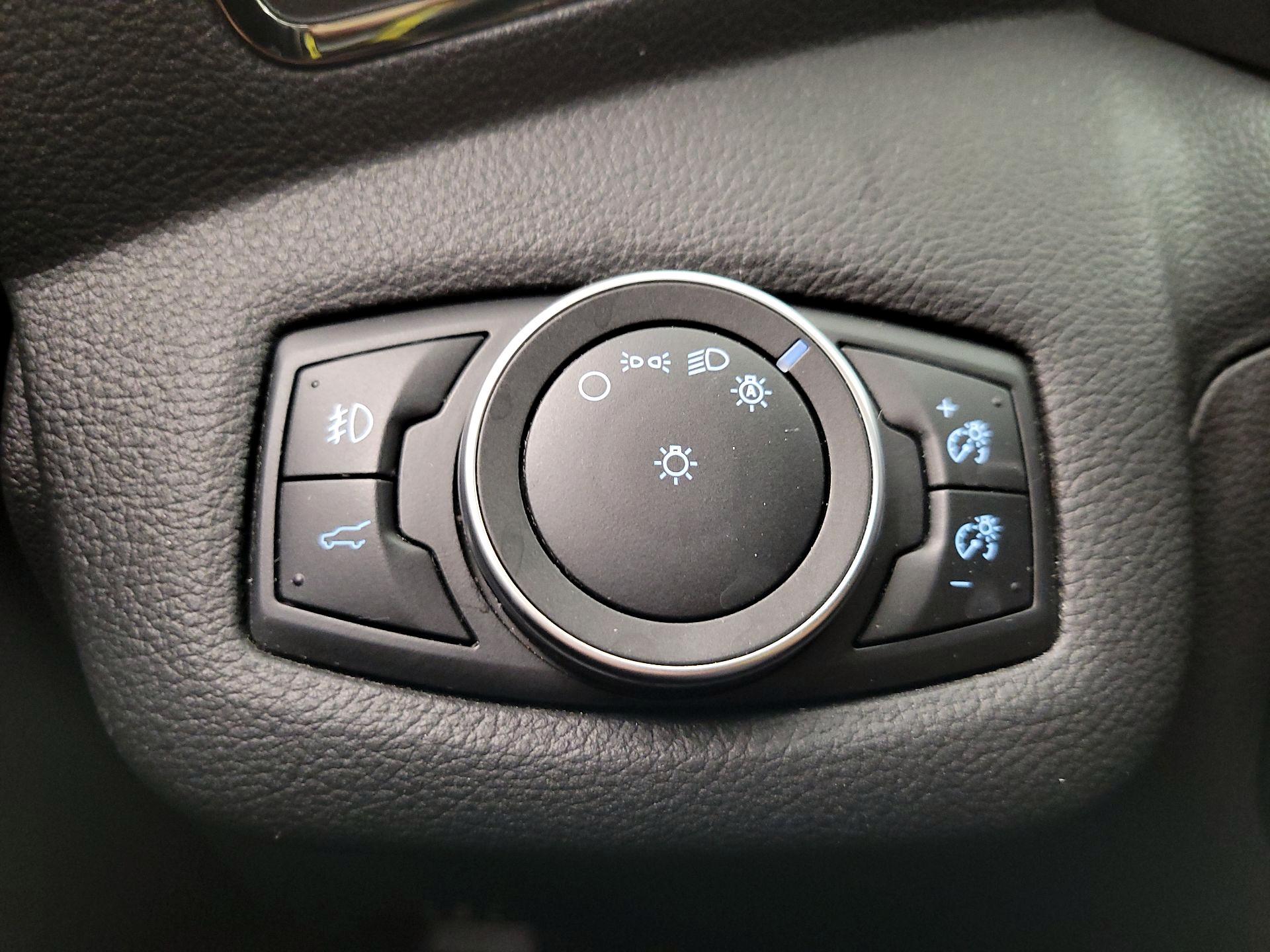Thumbnail: 2018 Ford Escape - 13
