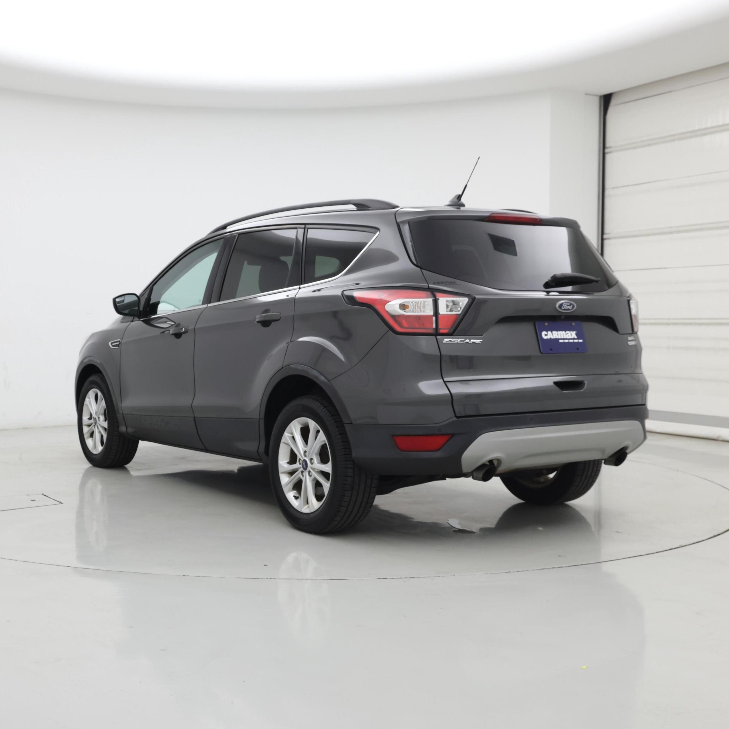 Thumbnail: 2018 Ford Escape - 2