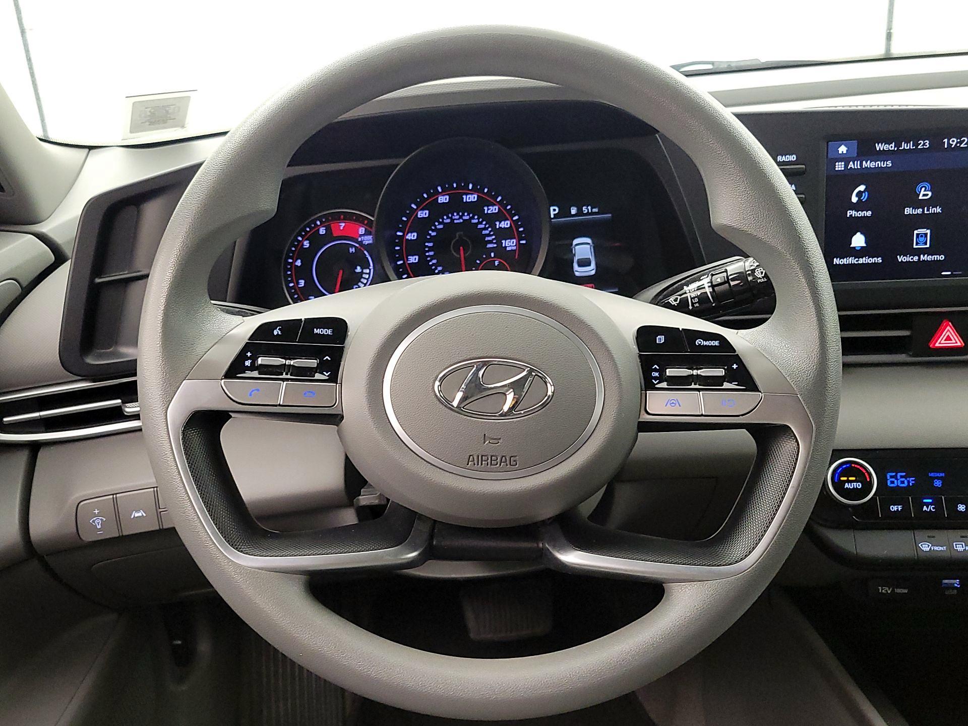 Thumbnail: 2021 Hyundai Elantra - 10