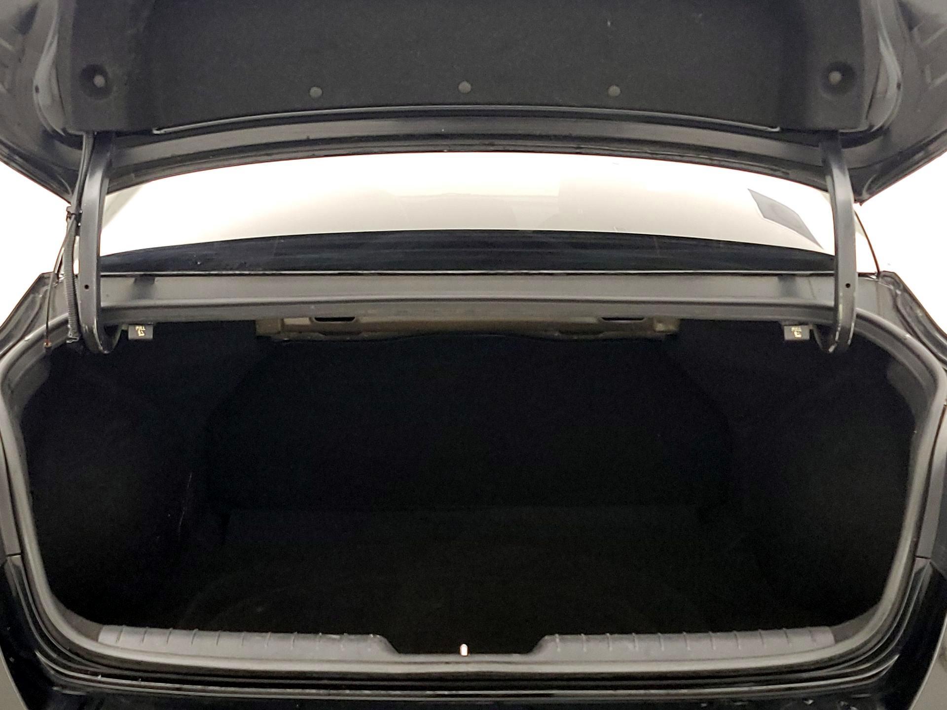Thumbnail: 2021 Hyundai Elantra - 20