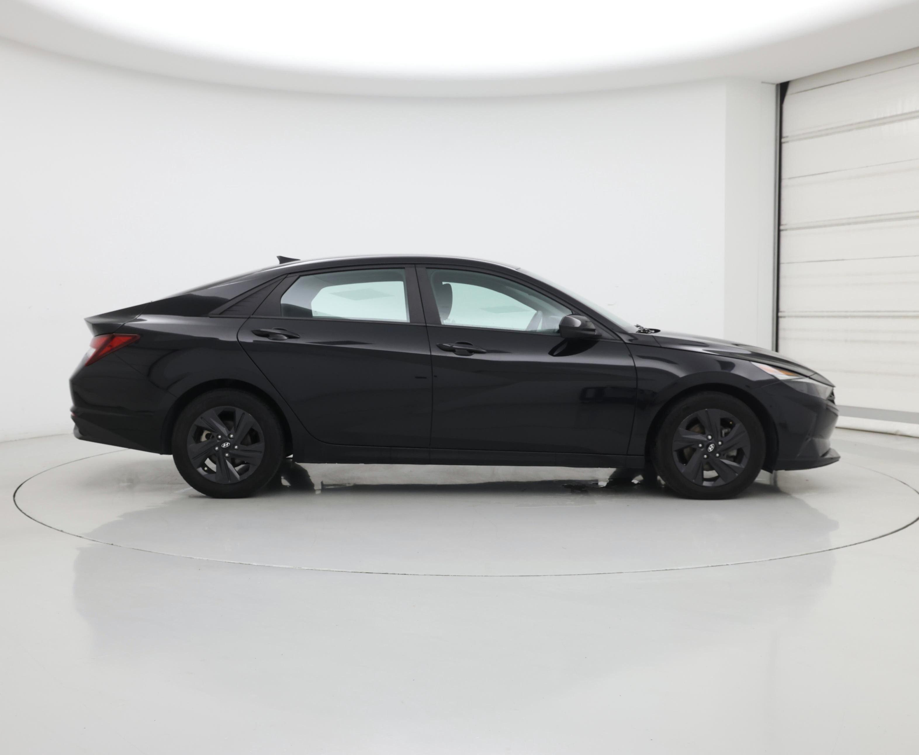 Thumbnail: 2021 Hyundai Elantra - 7