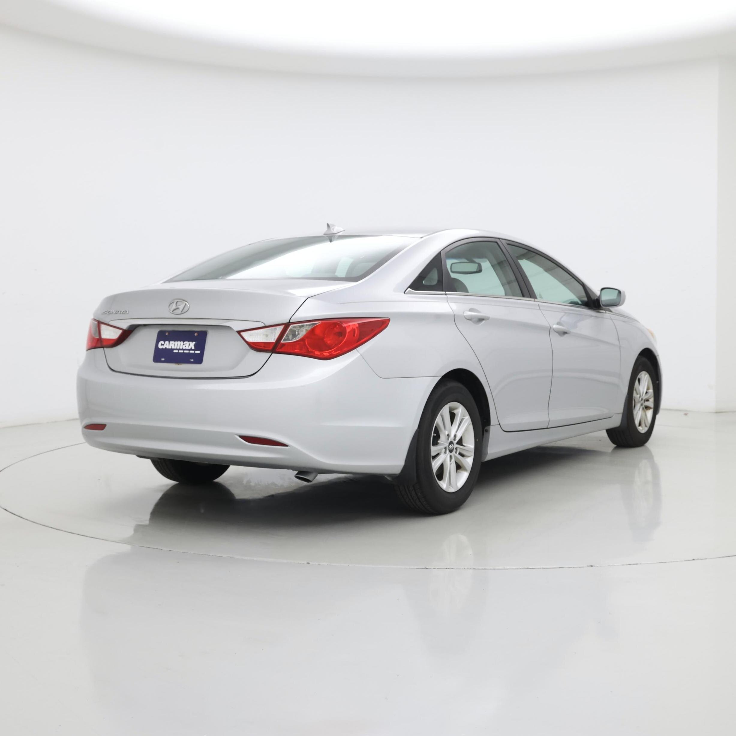 Thumbnail: 2013 Hyundai Sonata - 8