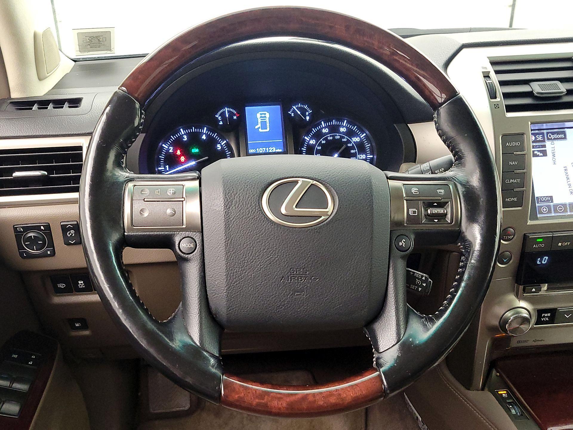 Thumbnail: 2017 Lexus GX - 10