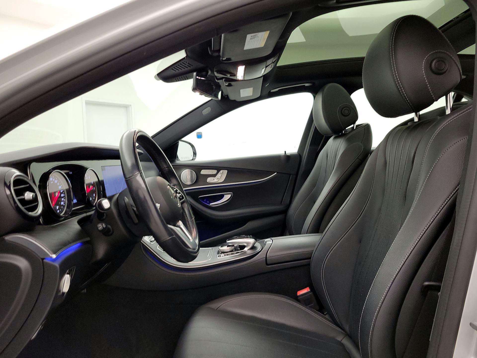 Thumbnail: 2019 Mercedes-Benz E-Class - 11