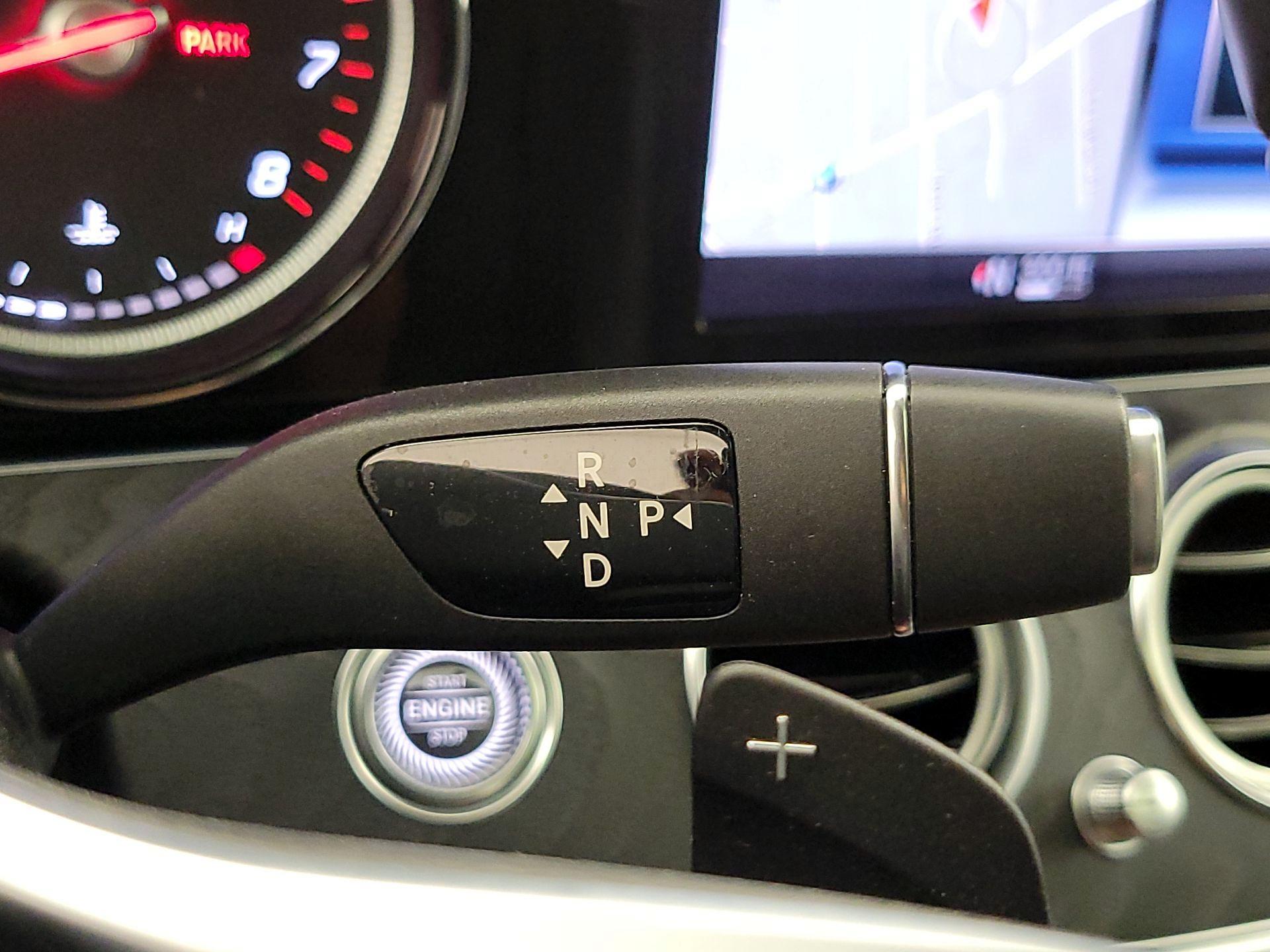 Thumbnail: 2019 Mercedes-Benz E-Class - 18